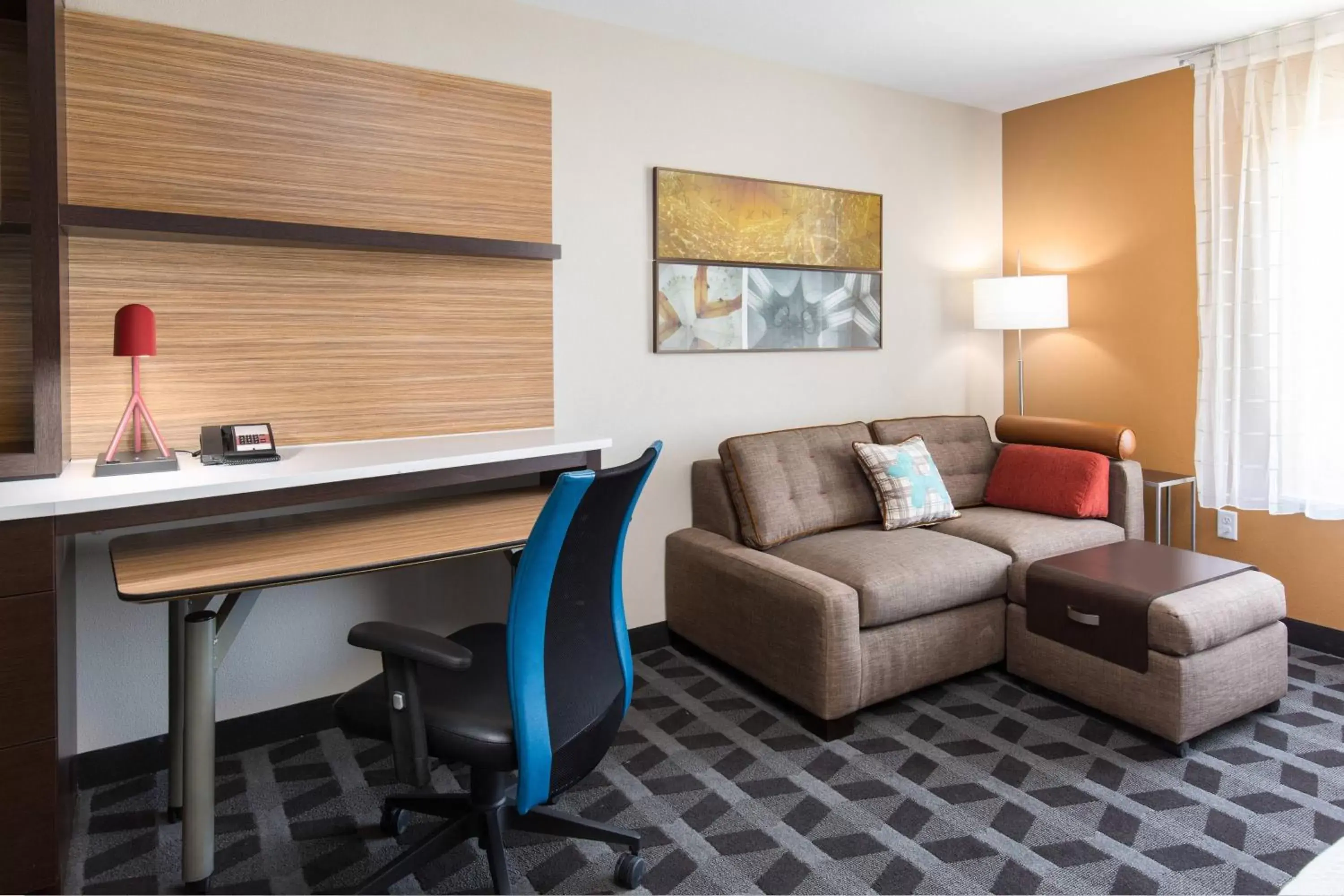 Living room, Seating Area in TownePlace Suites By Marriott Las Vegas Stadium District