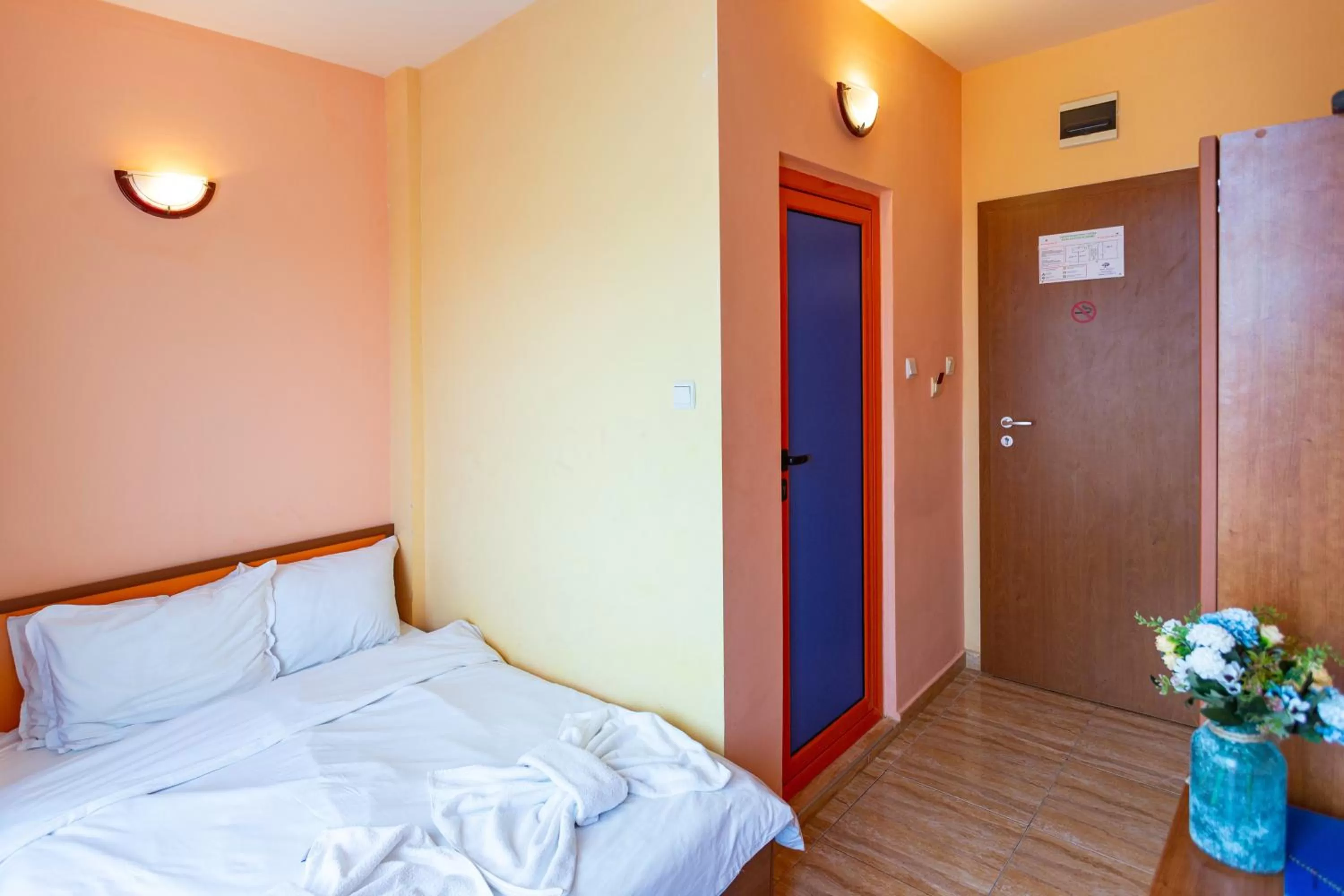 Bed in Family Hotel Jemelly