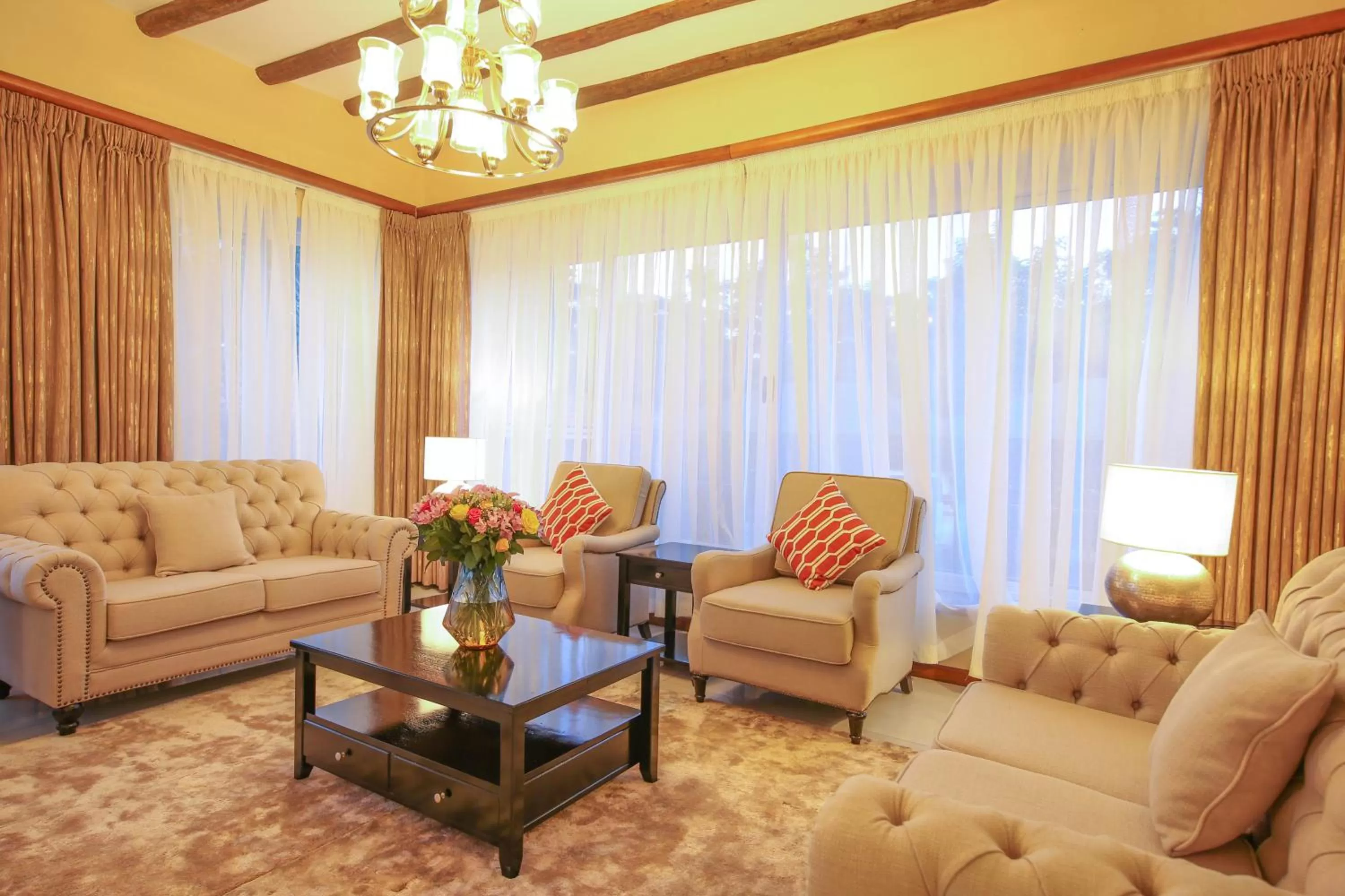 Living room, Seating Area in No.5 Boutique Hotel