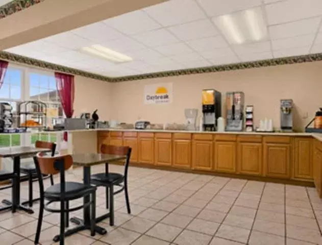 Restaurant/Places to Eat in Days Inn by Wyndham Madisonville