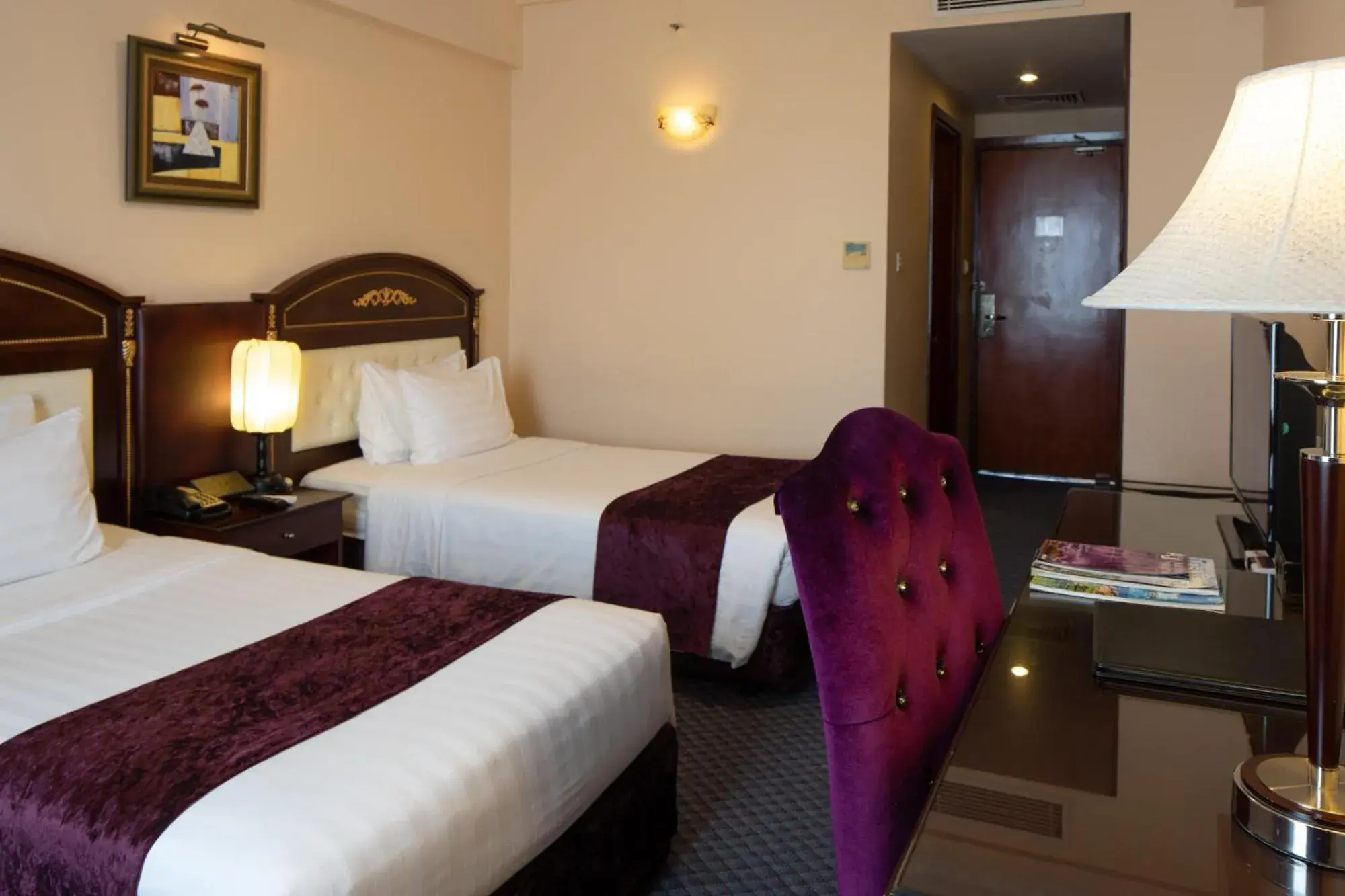 Bed in Flower Garden Hotel Bed in Flower Garden Hotel