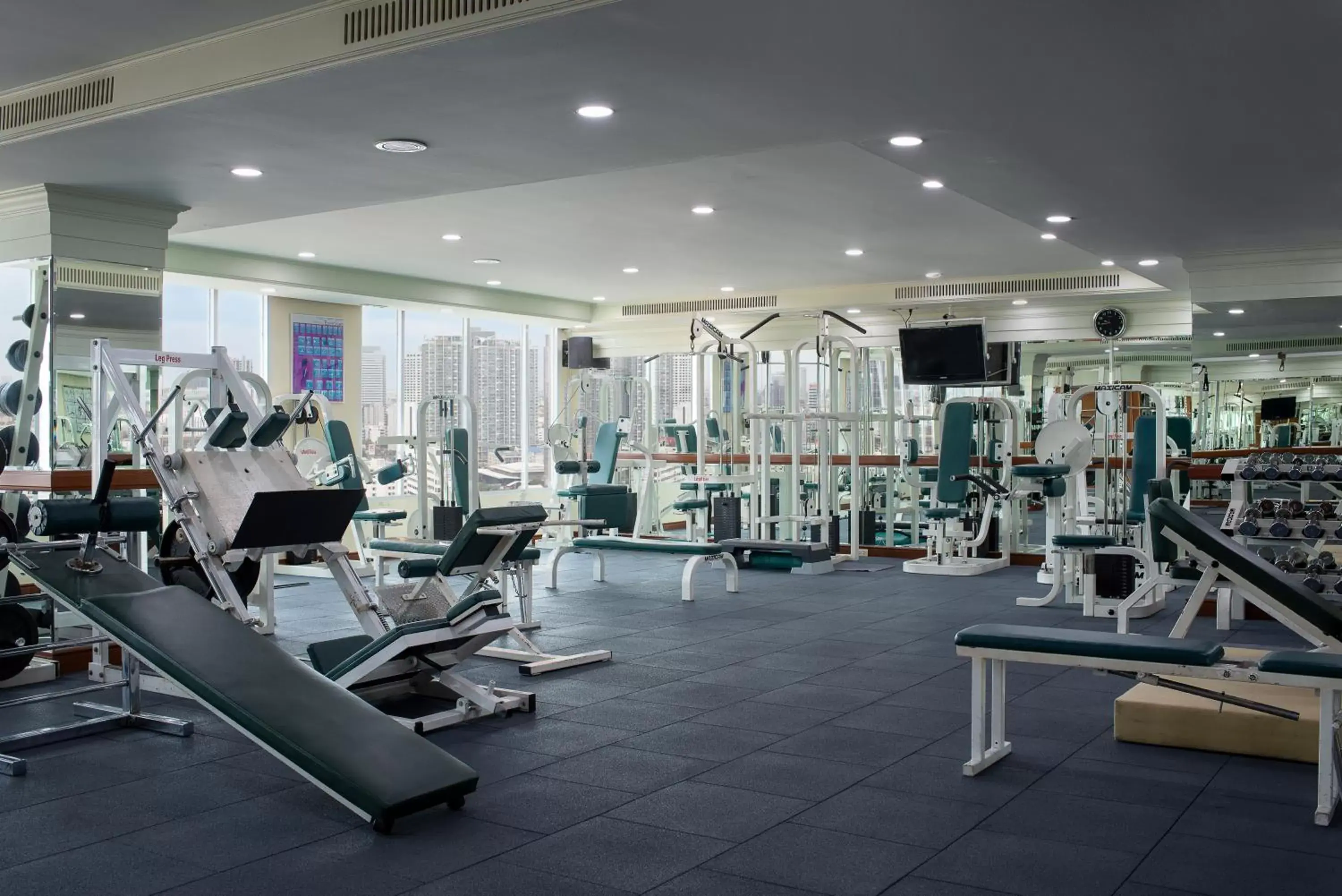 Fitness centre/facilities, Fitness Center/Facilities in The Emerald Hotel - SHA Extra Plus