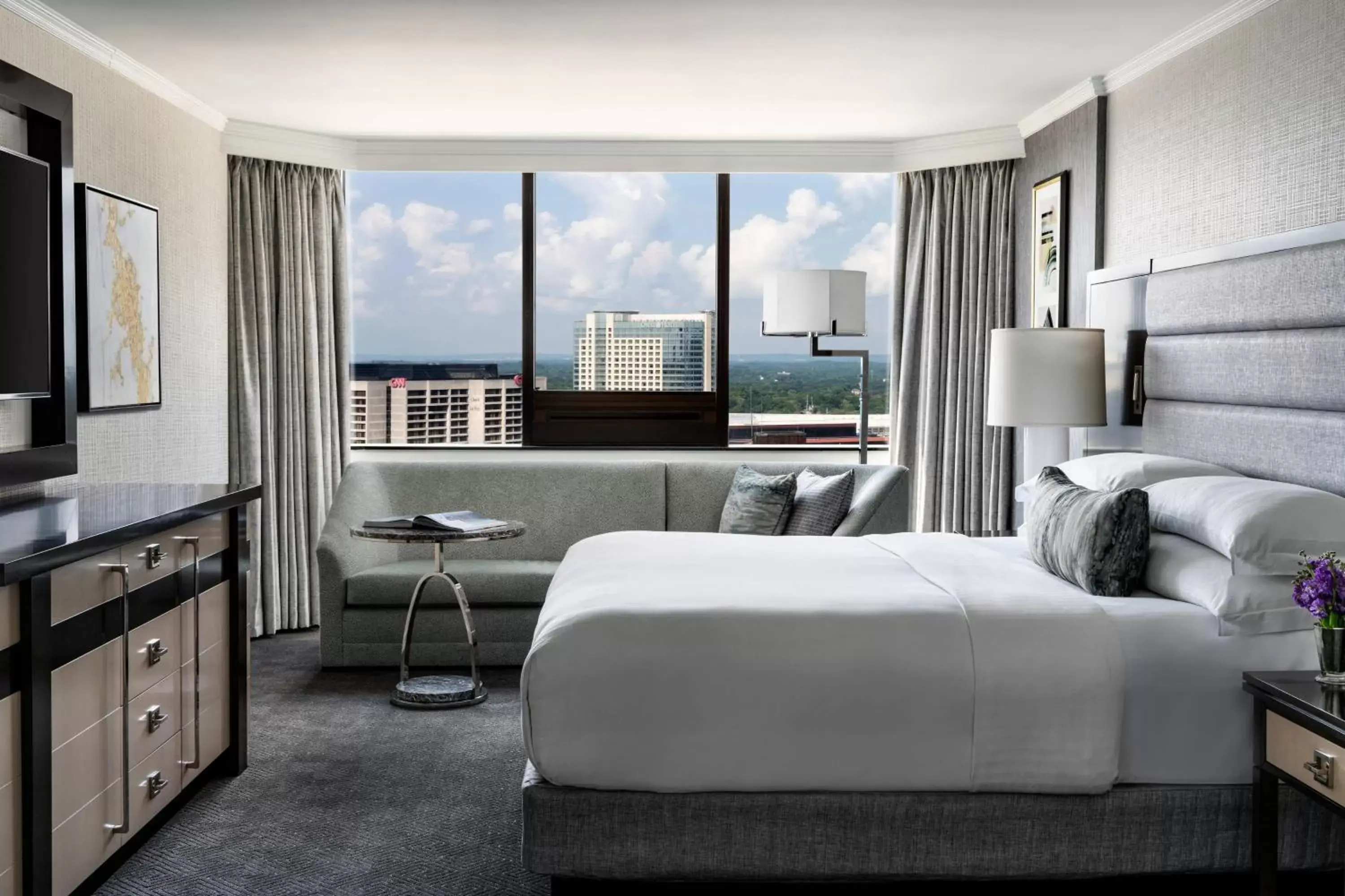 Bedroom in The Ritz-Carlton Atlanta