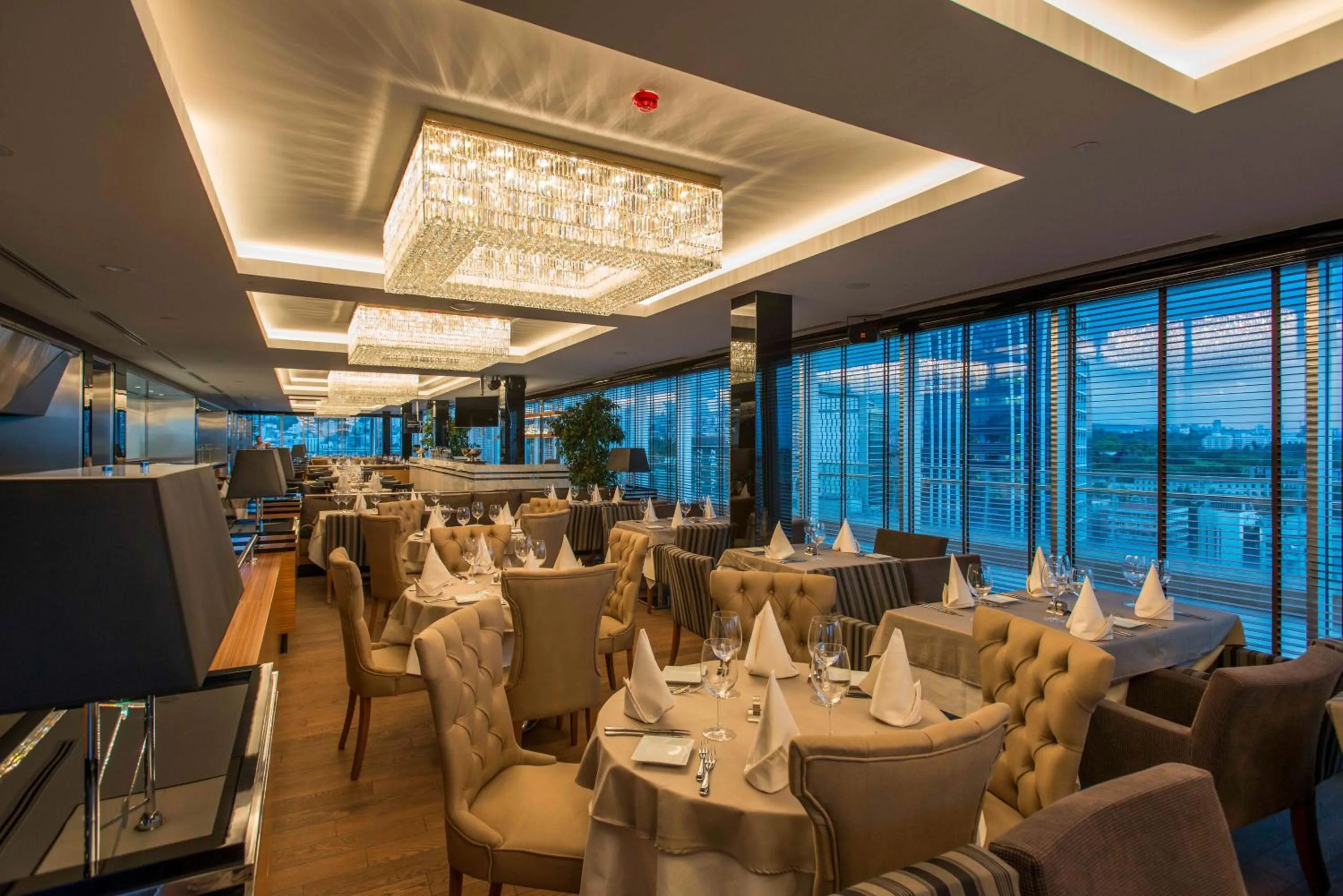 Restaurant/places to eat in Latanya Hotel Ankara