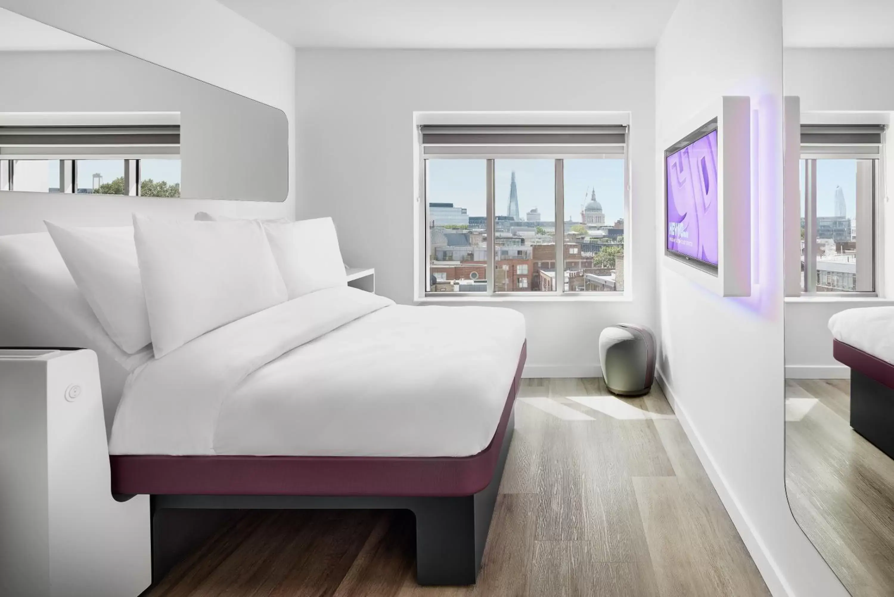 City view in YOTEL London City