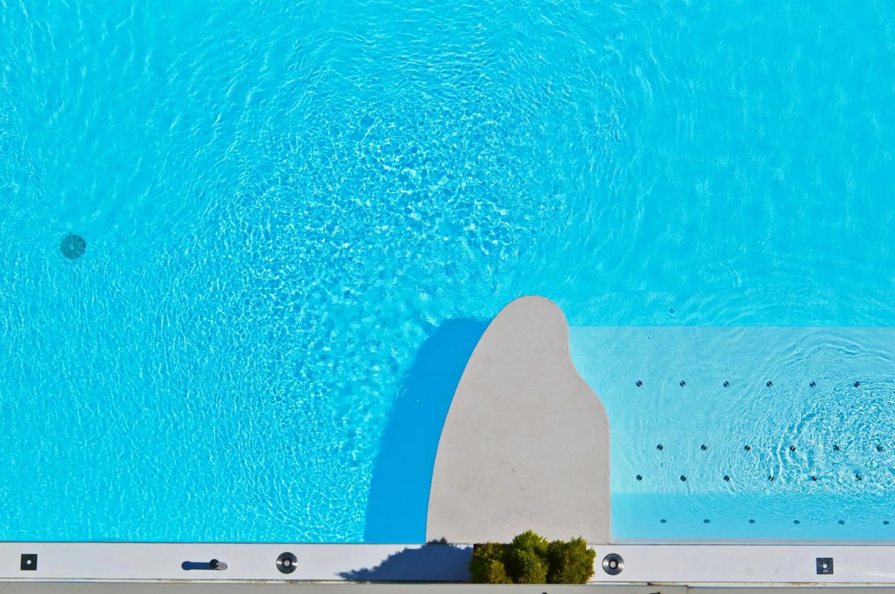 Swimming Pool in Hotel Villa Paola