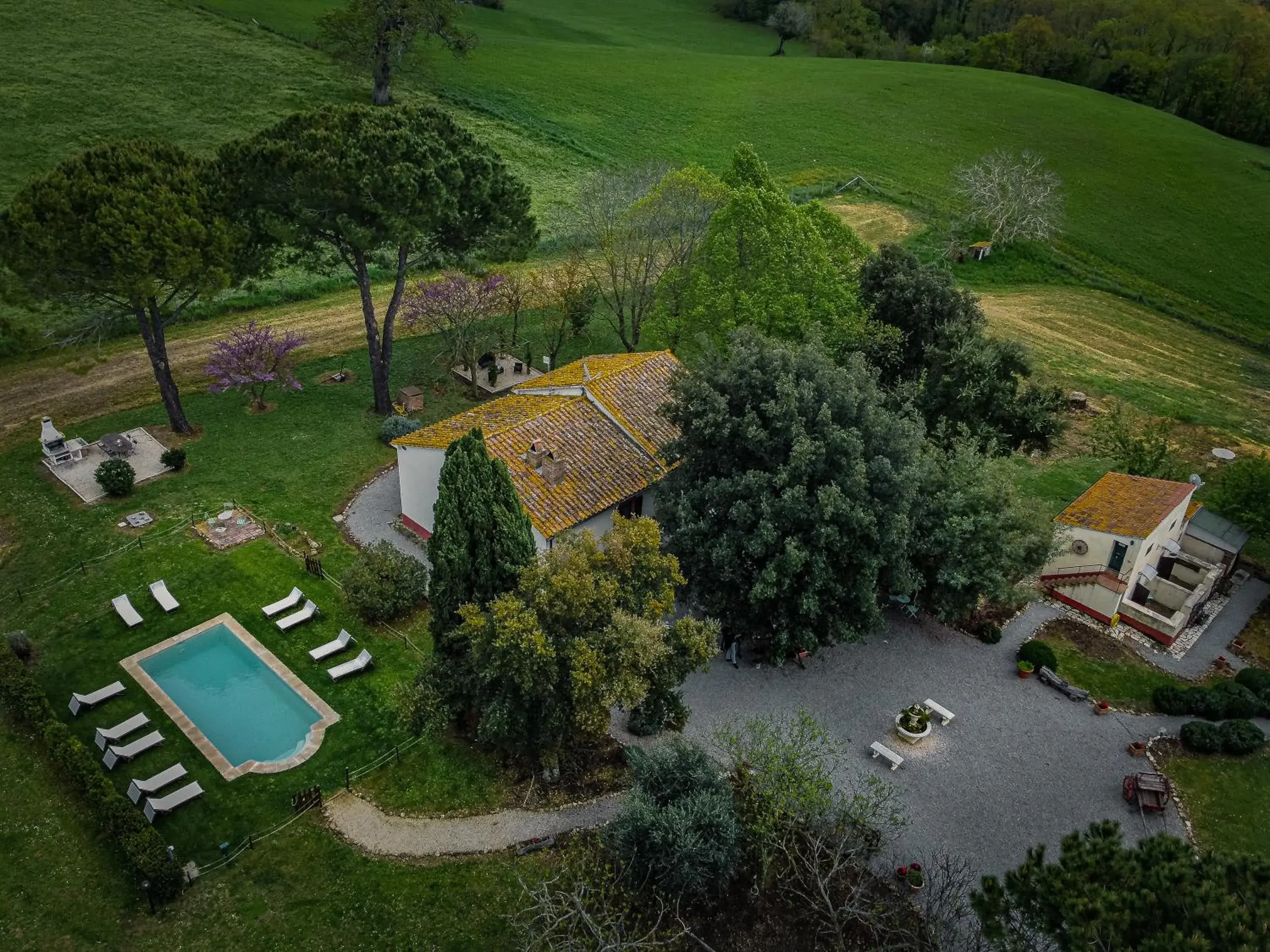 Bird's eye view, Bird's-eye View in Borgovera Resort