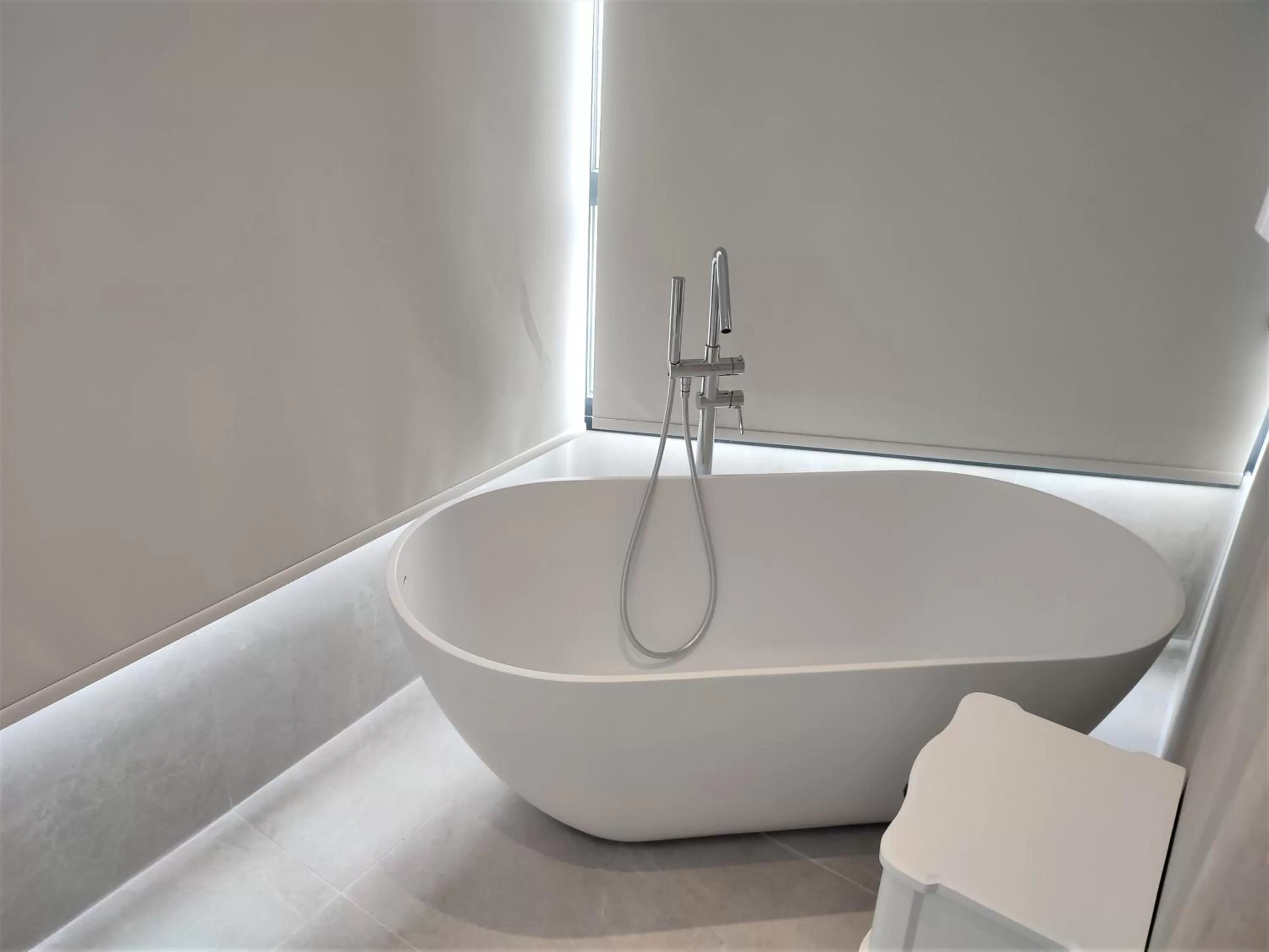 Bath in Light Blue Hotel