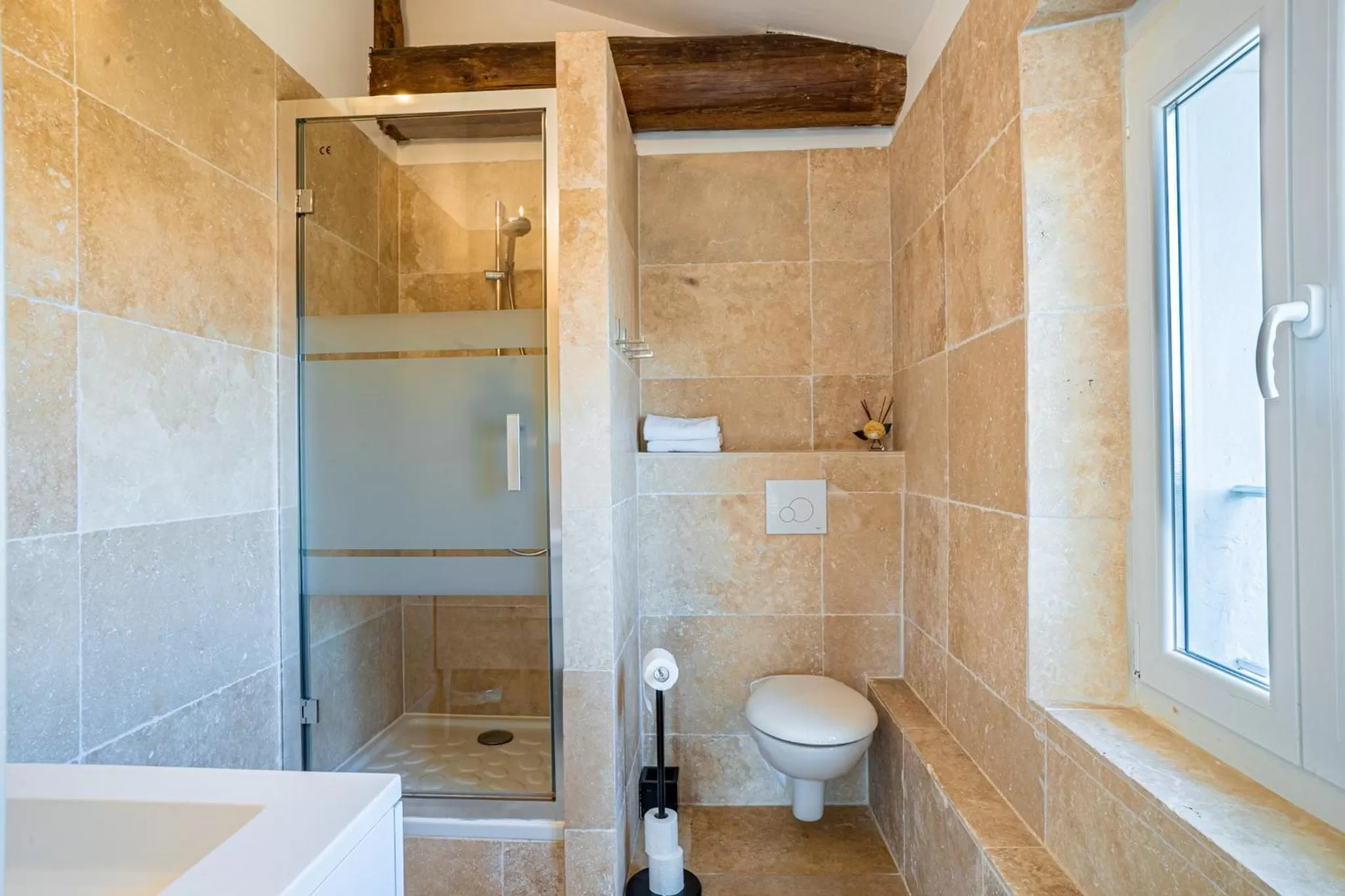 Shower in Domaine de l'Aufrene