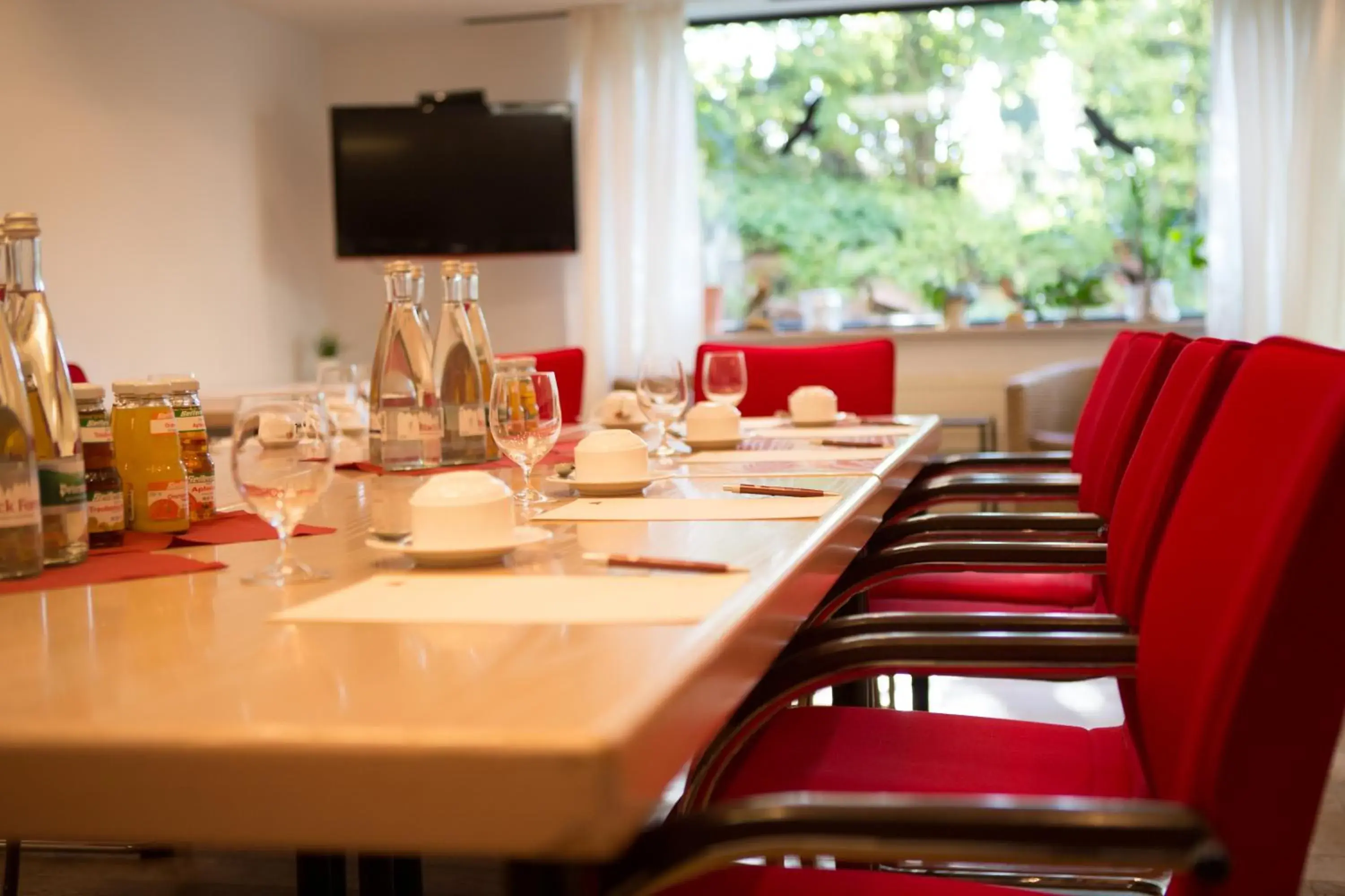 Meeting/conference room, Restaurant/Places to Eat in Hotel Heiligenstein