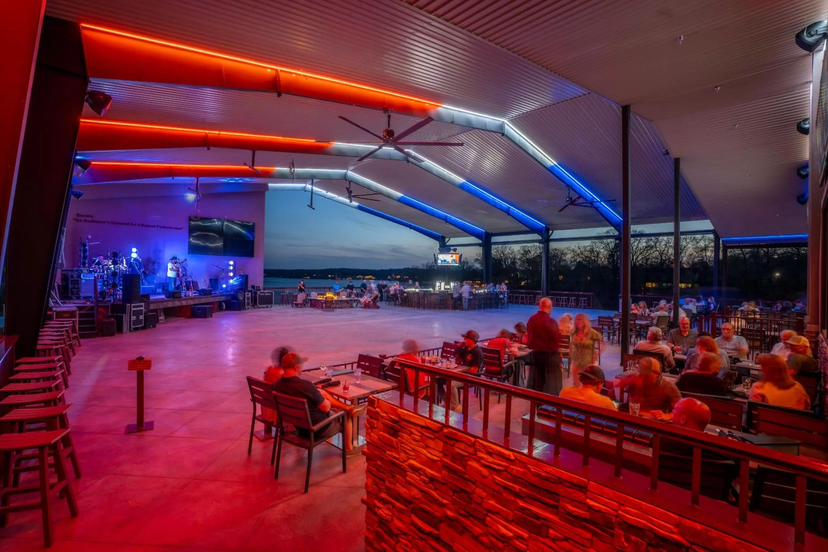 Restaurant/places to eat in The Resort at Lake of the Ozarks