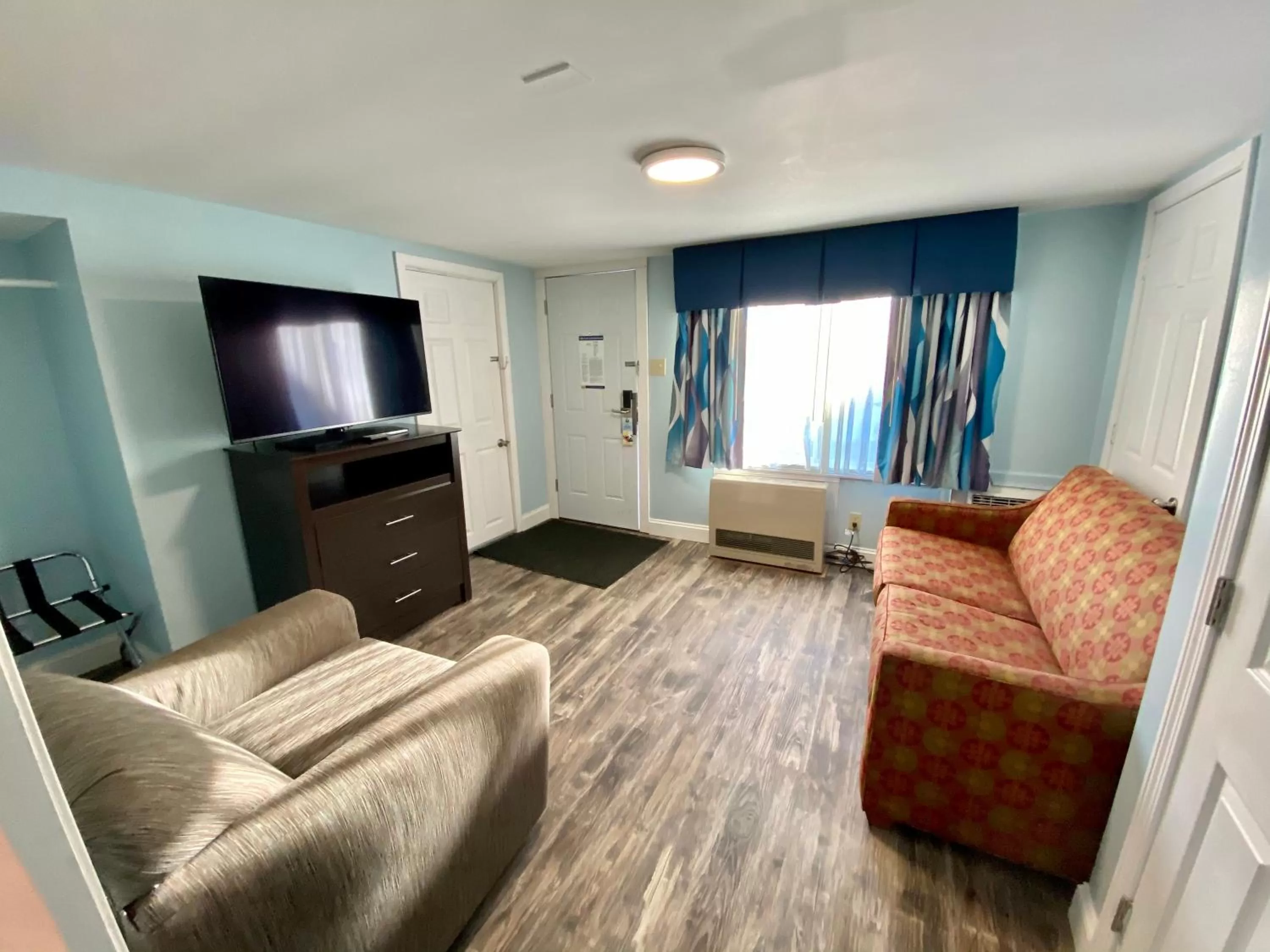 Days Inn by Wyndham Lincoln