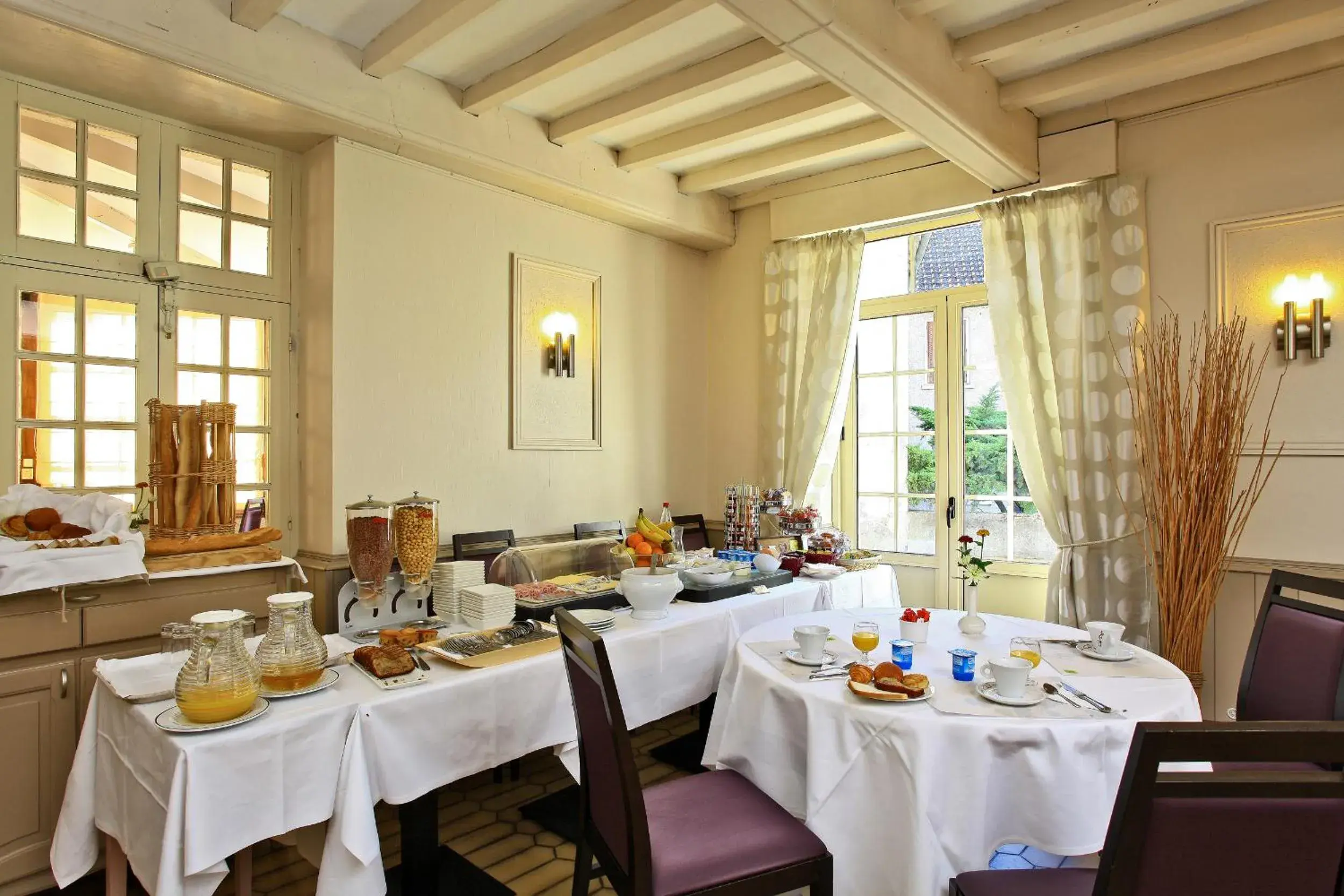 Restaurant/Places to Eat in Le Quercy