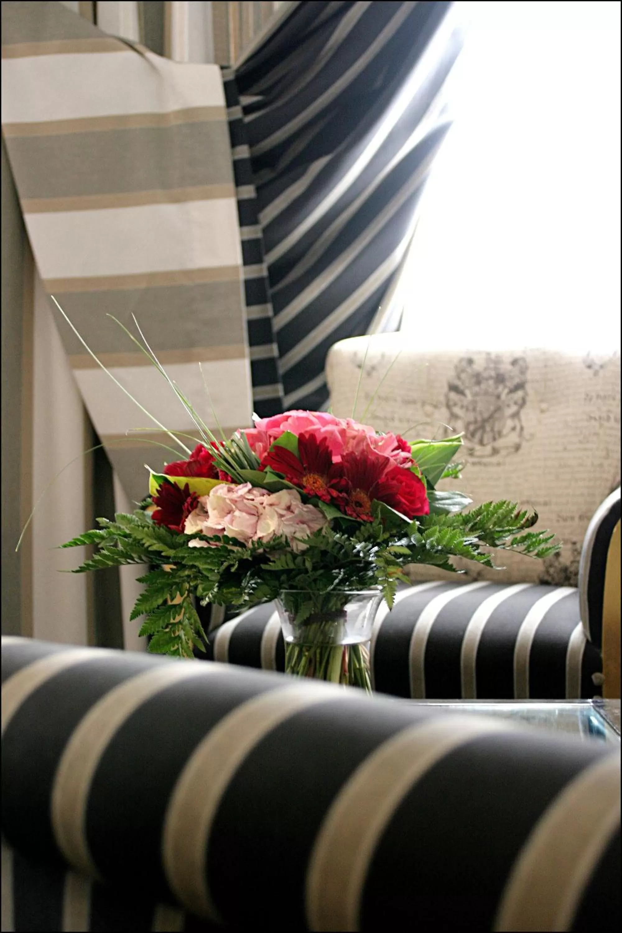 Decorative detail in Villa Lutèce Port Royal