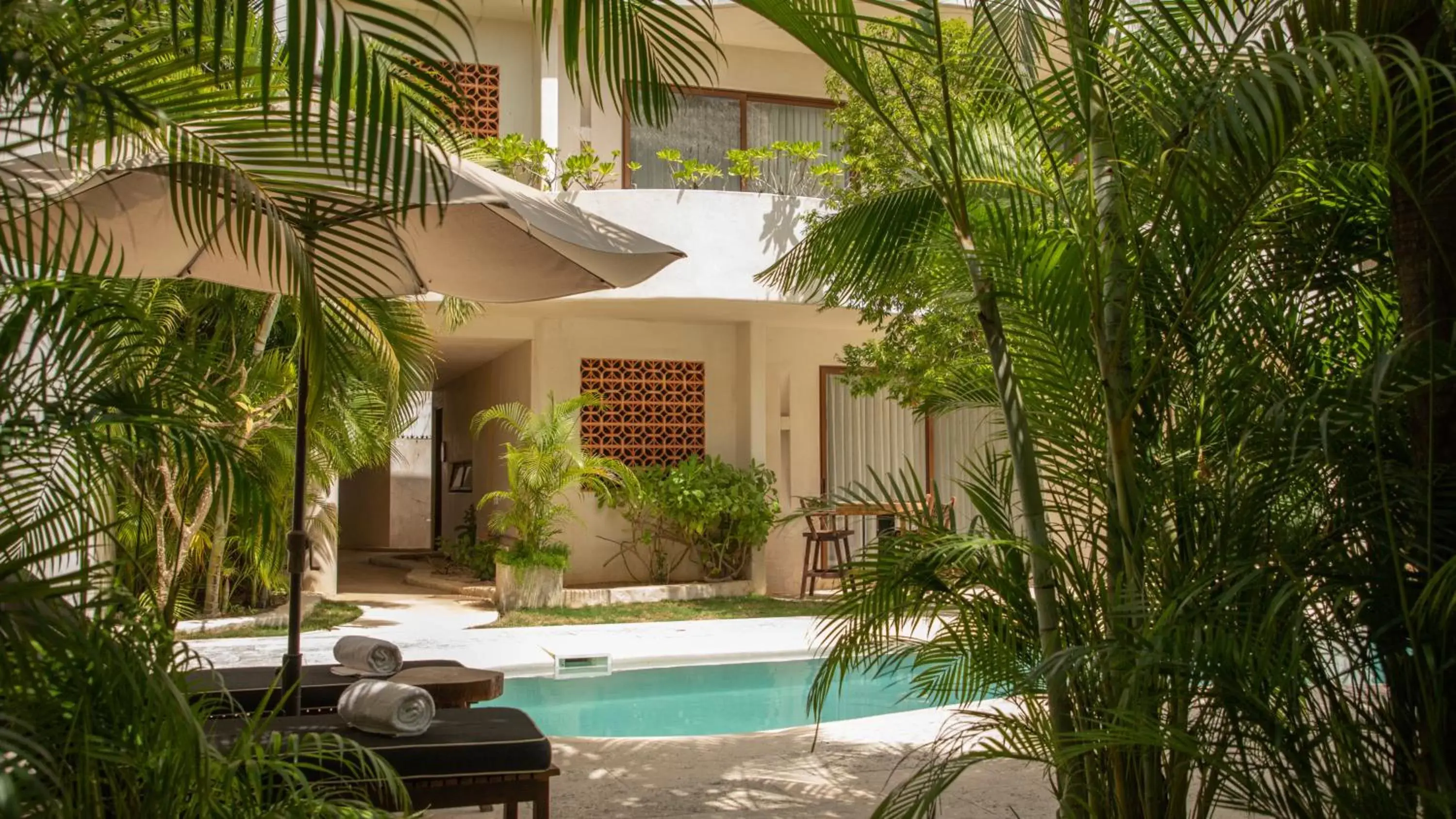 Garden view, Swimming Pool in Niwa Tulum Luxury Suites