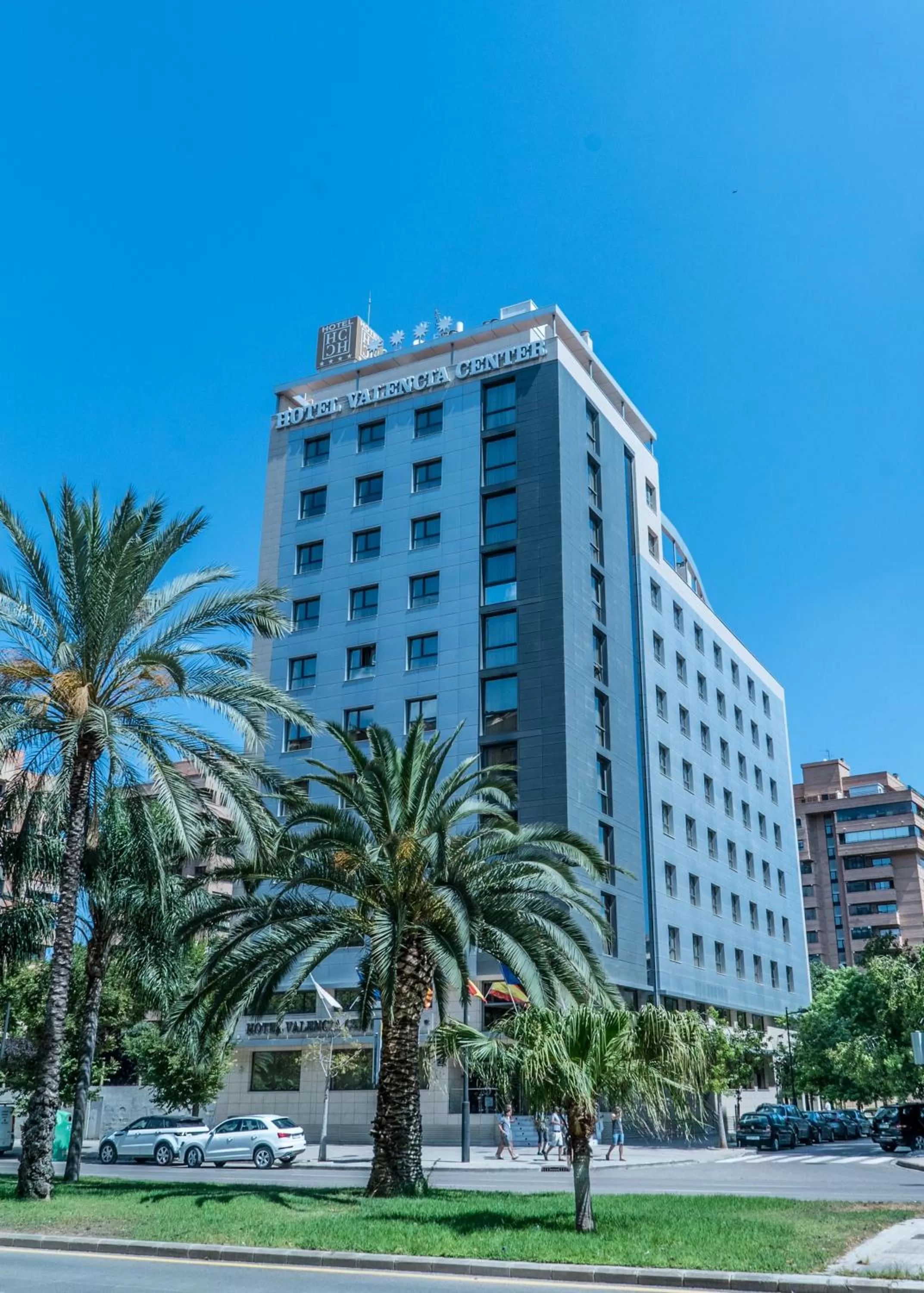 Facade/entrance in Hotel Valencia Center