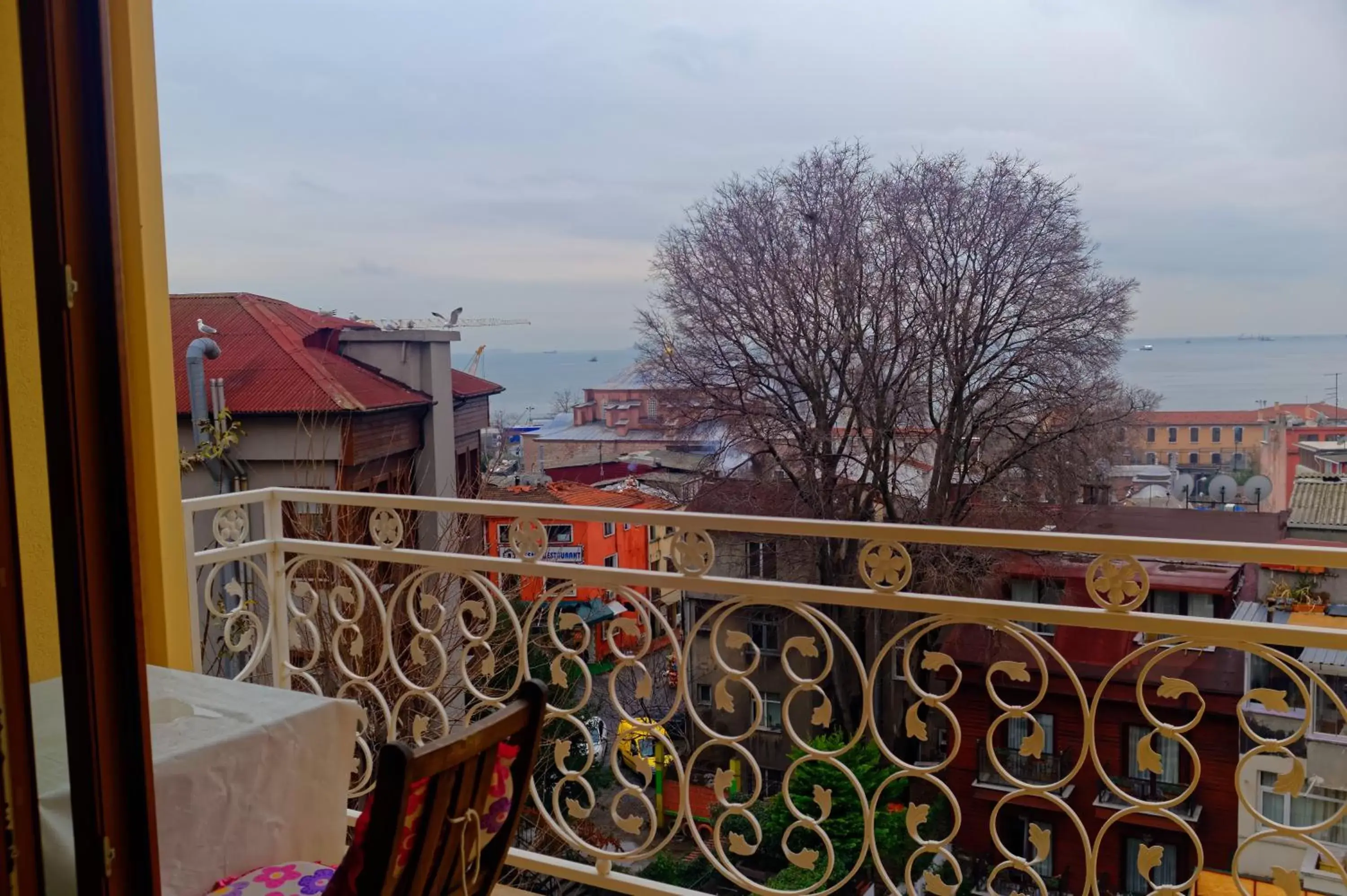 Balcony/Terrace in Ada Hotel Istanbul