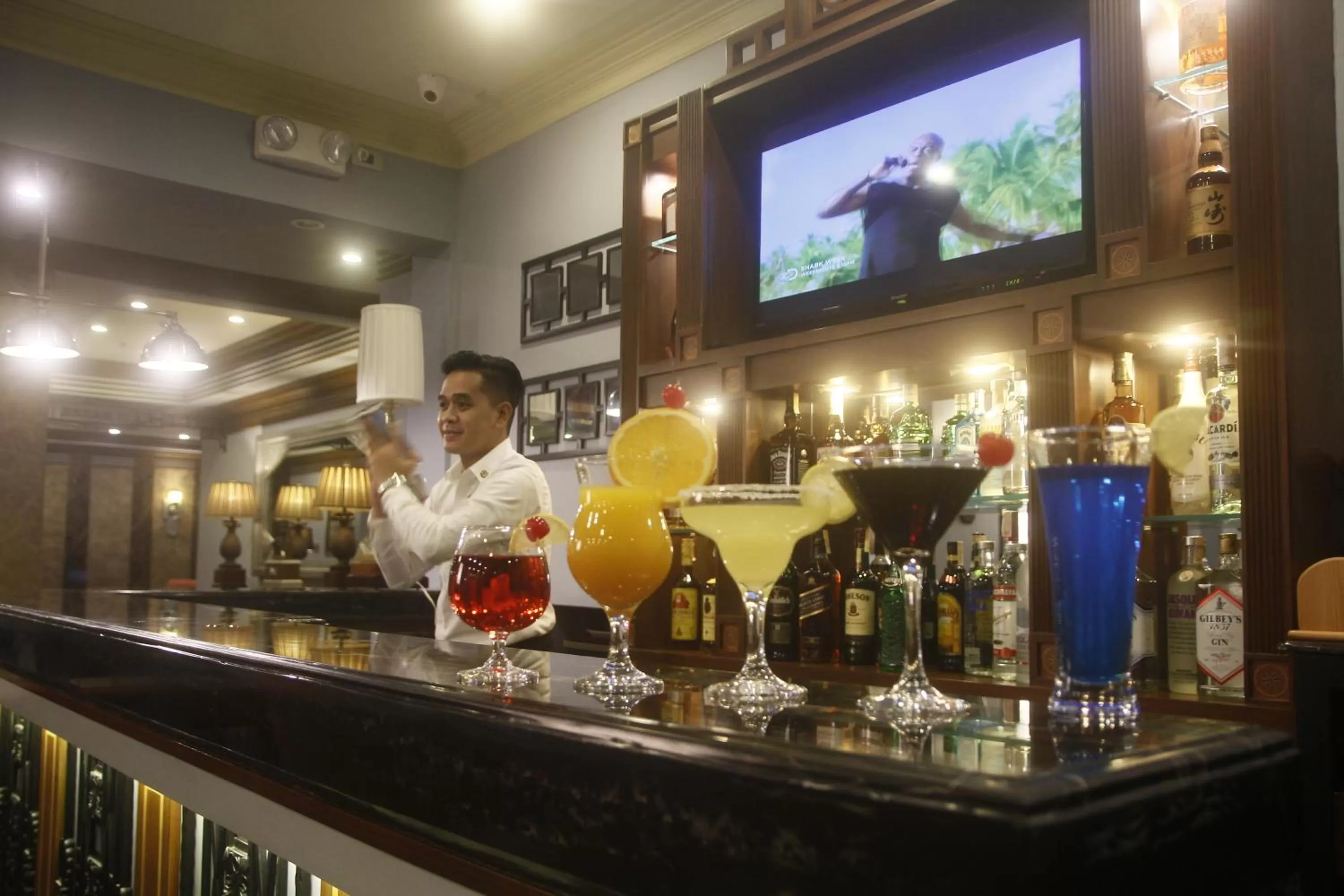 Lounge or bar in Herald Suites Polaris