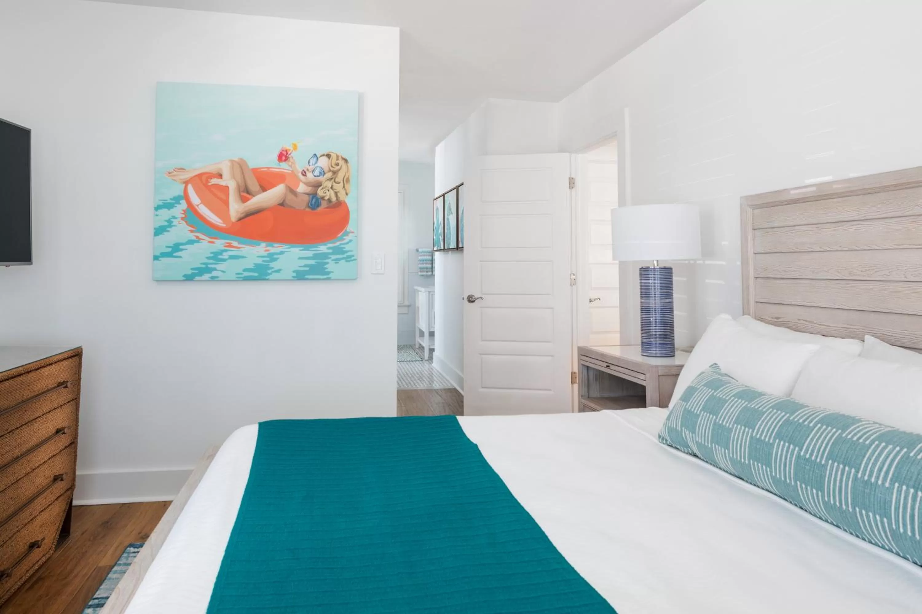 Bed in The Capri Inn