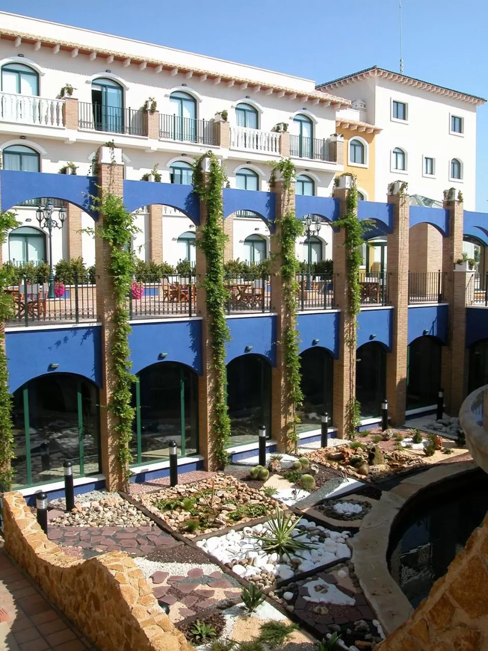 Property building in Hotel La Laguna Spa & Golf