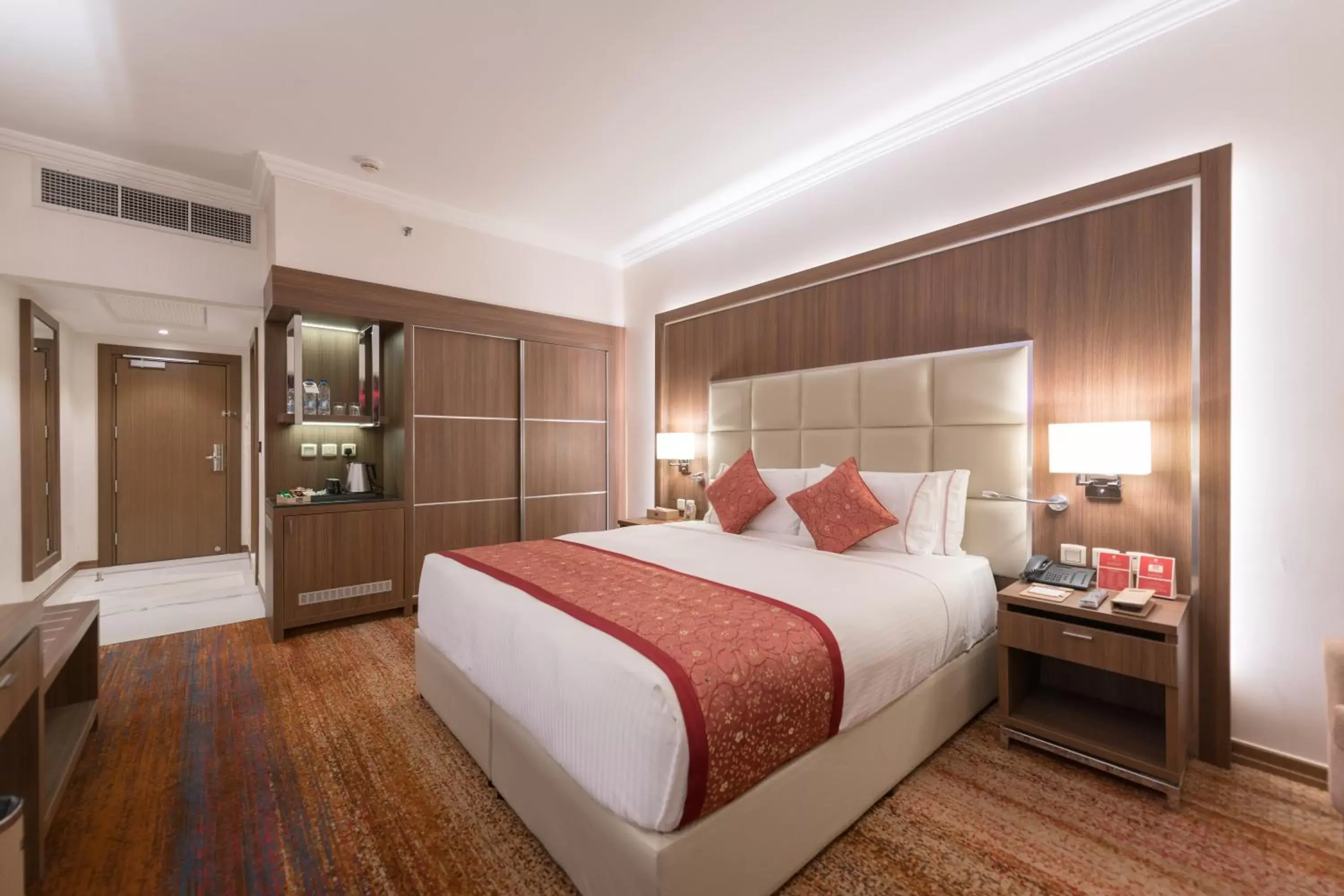 Bedroom, Bed in Ramada by Wyndham Continental Jeddah