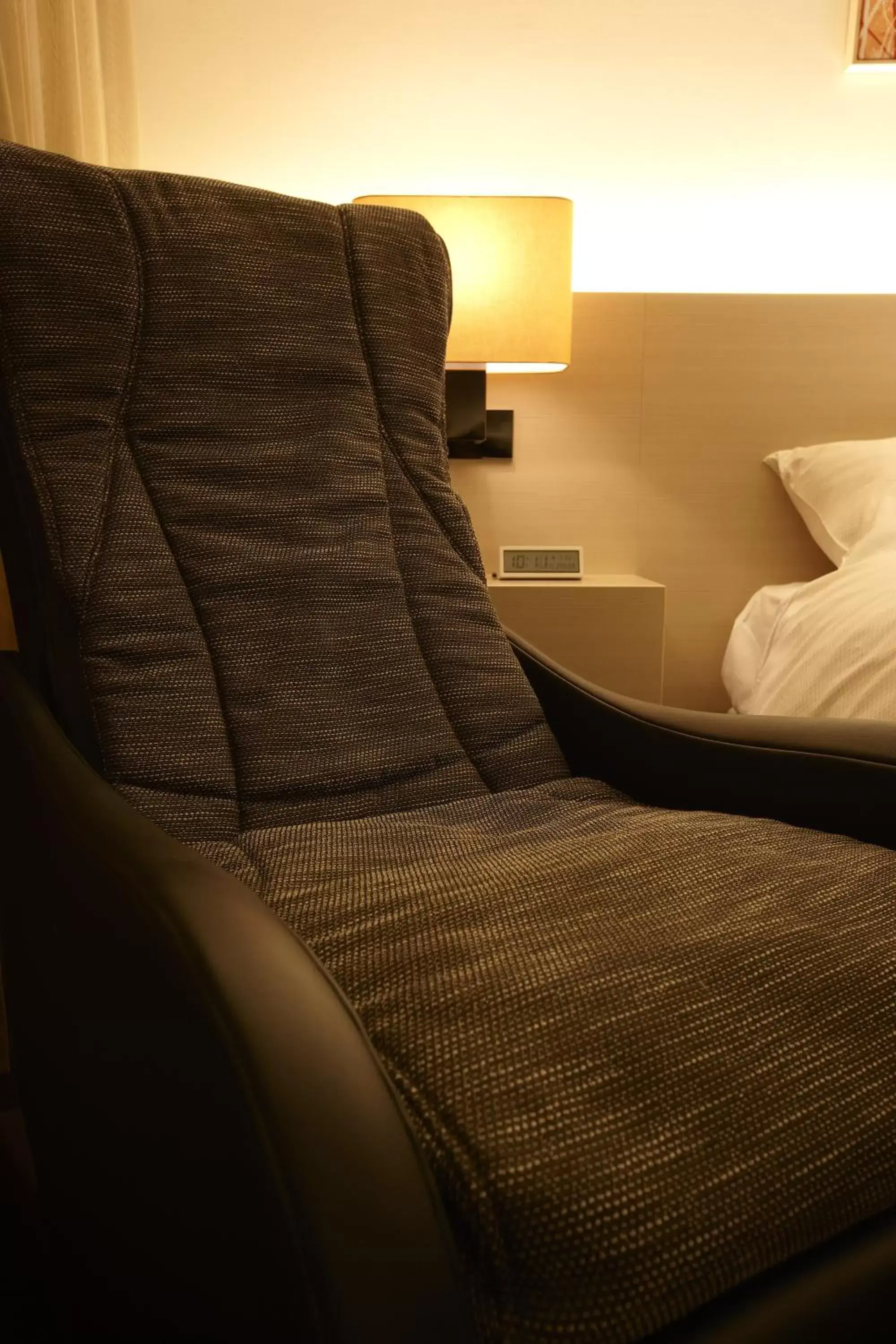 Photo of the whole room, Bed in HOTEL FORZA HAKATAEKI CHIKUSHI-GUCHI Ⅰ Photo of the whole room, Bed in HOTEL FORZA HAKATAEKI CHIKUSHI-GUCHI Ⅰ