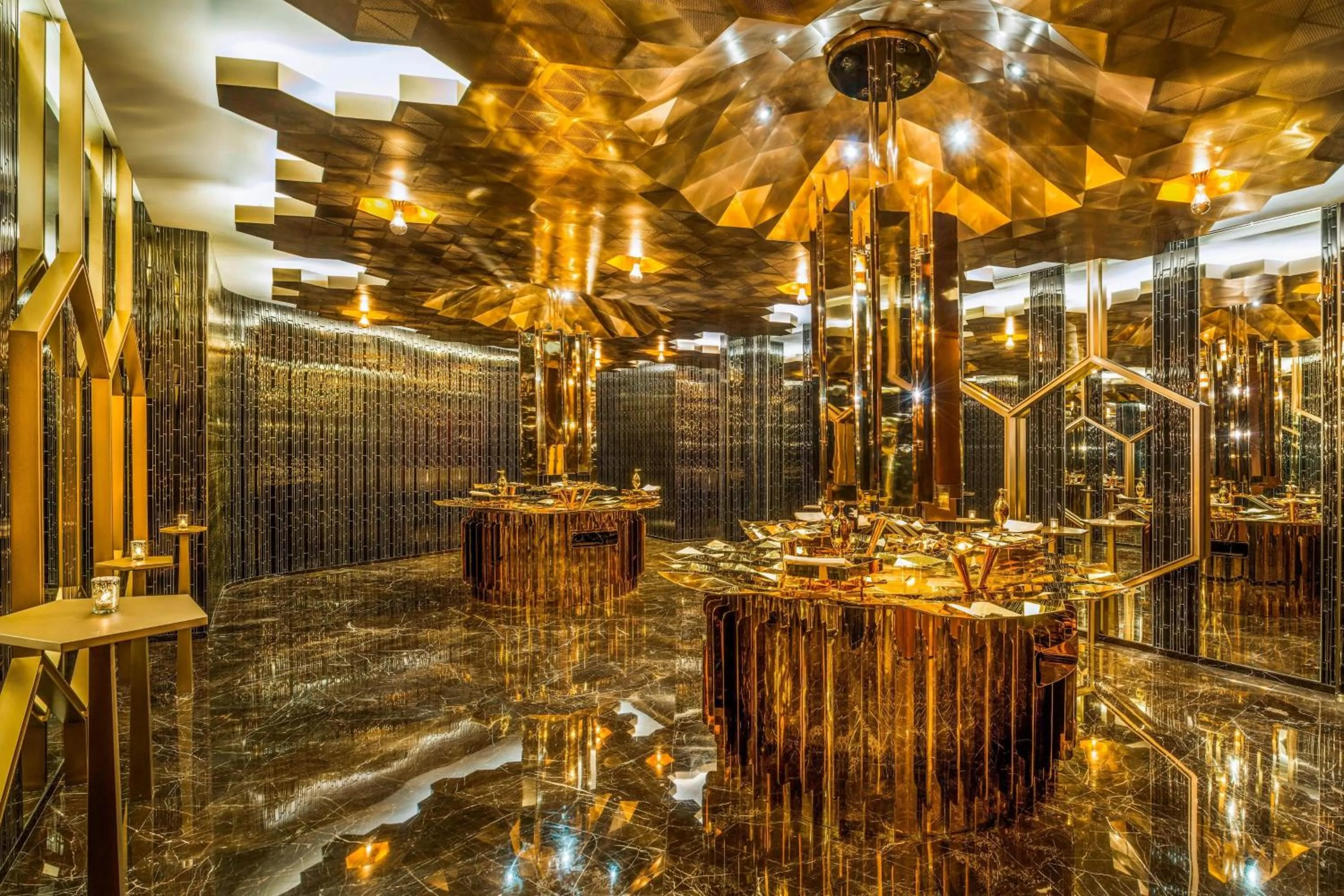 Bathroom in W Shanghai - The Bund