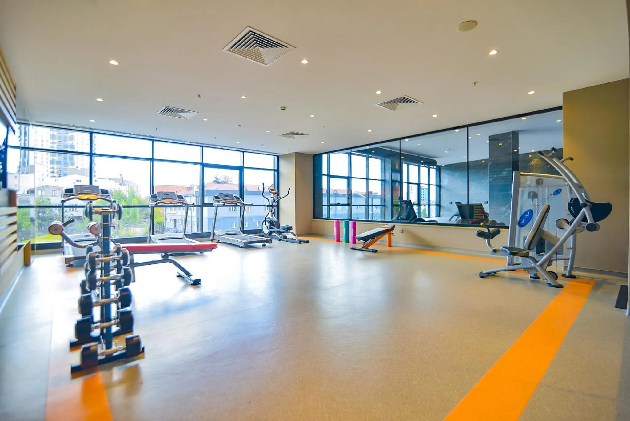 Fitness centre/facilities in SERENİTY COMFORT Hotel