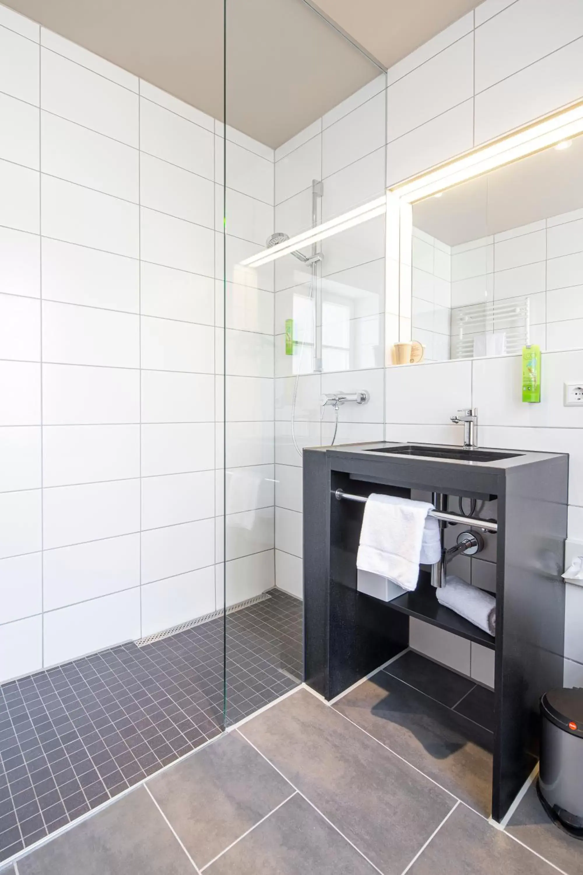 Bathroom in JOESEPP´S HOTEL am Hallhof