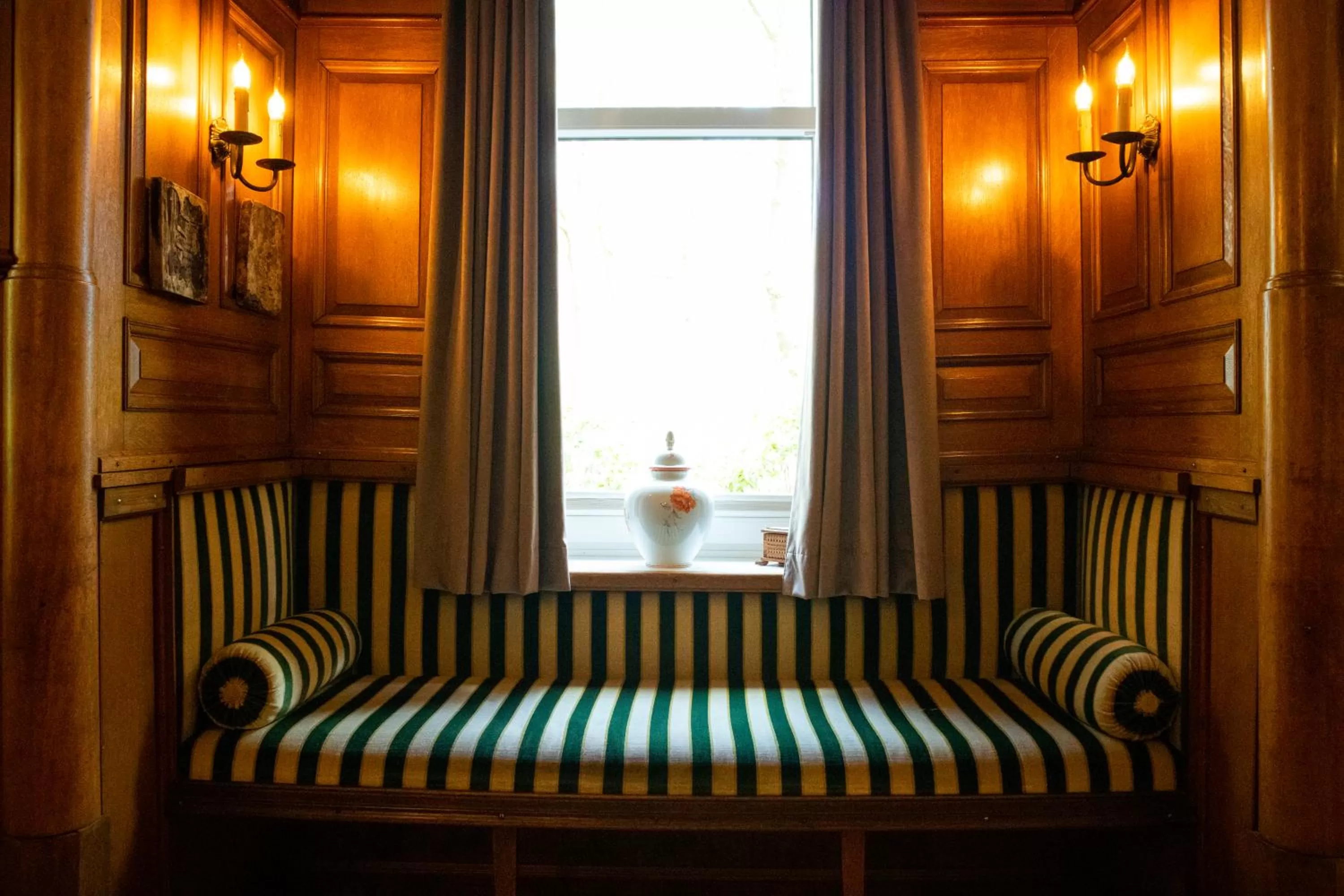 Lounge or bar in Hotel Wehrburg