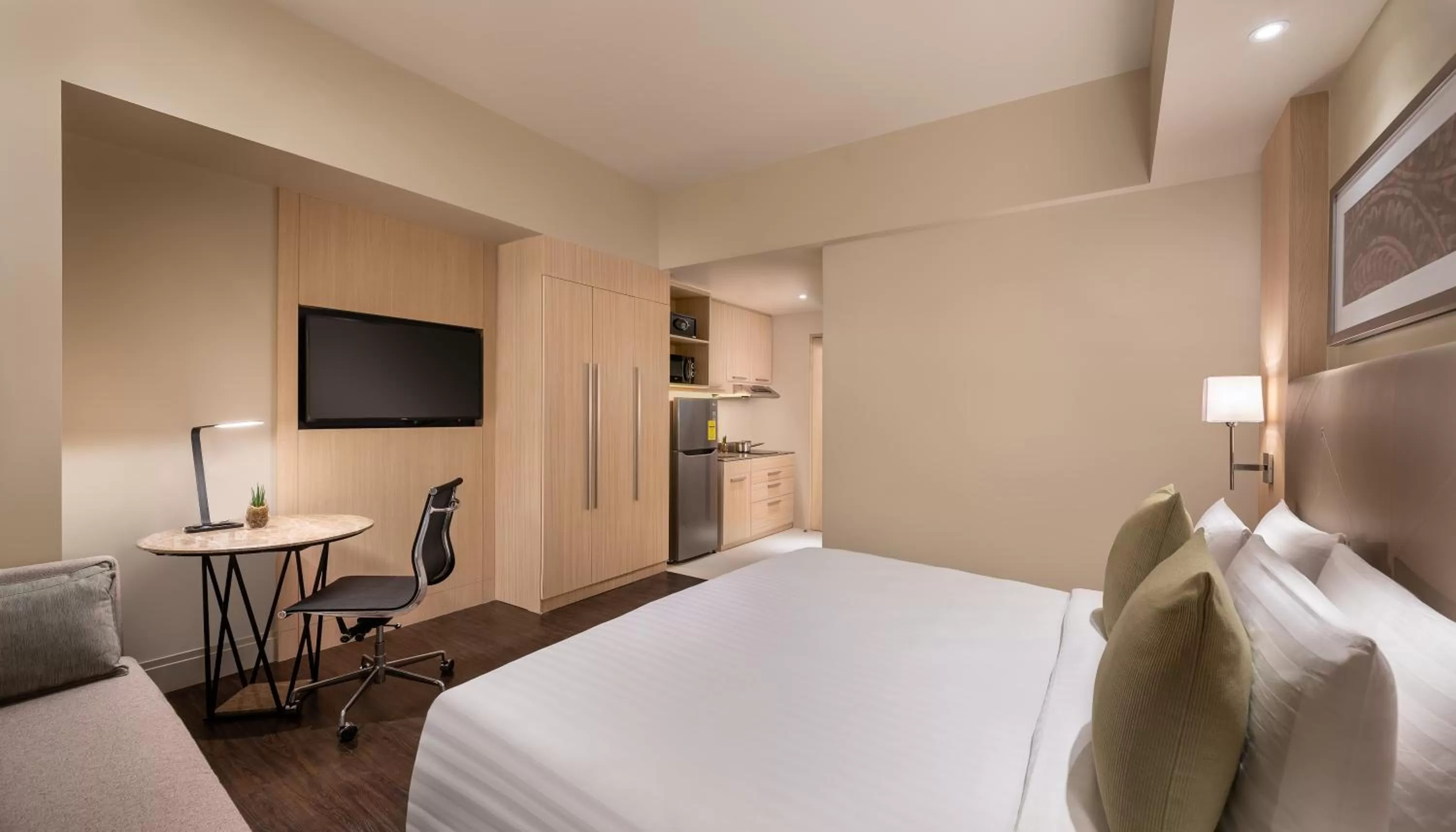 Bed in Seda Central Bloc Cebu