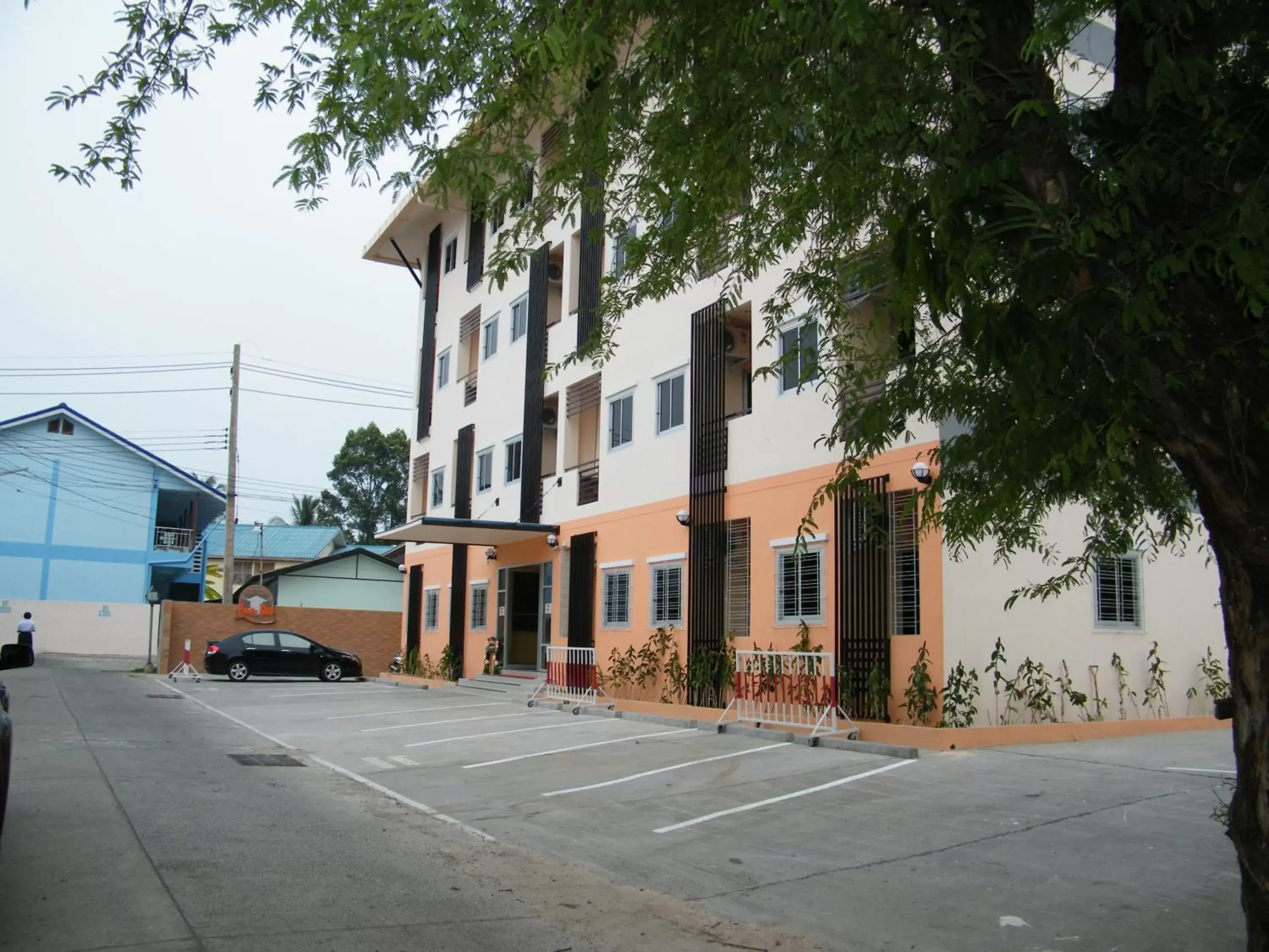 Property Building in Fundee 1 Mansion