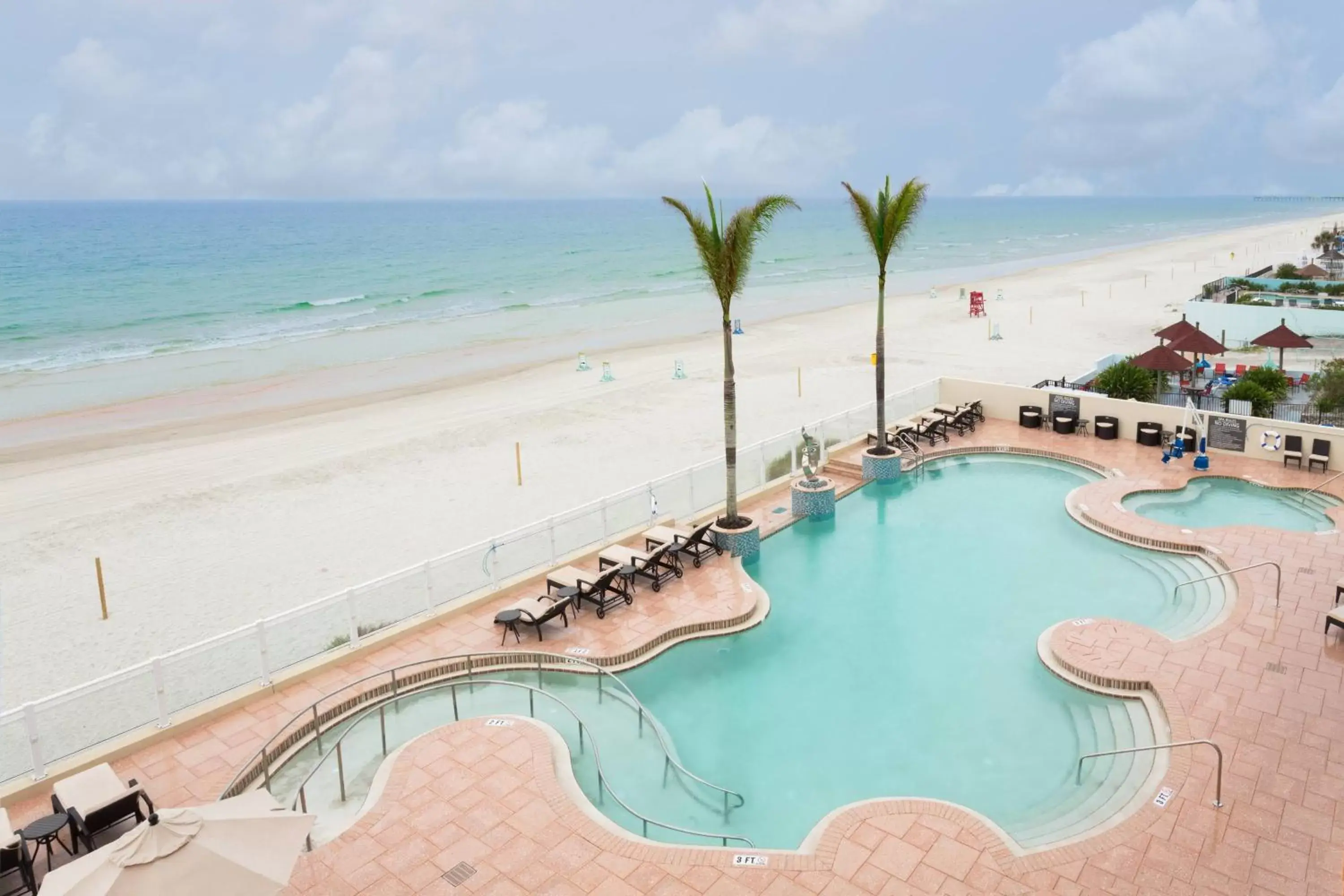 Swimming pool, Pool View in Residence Inn by Marriott Daytona Beach Oceanfront