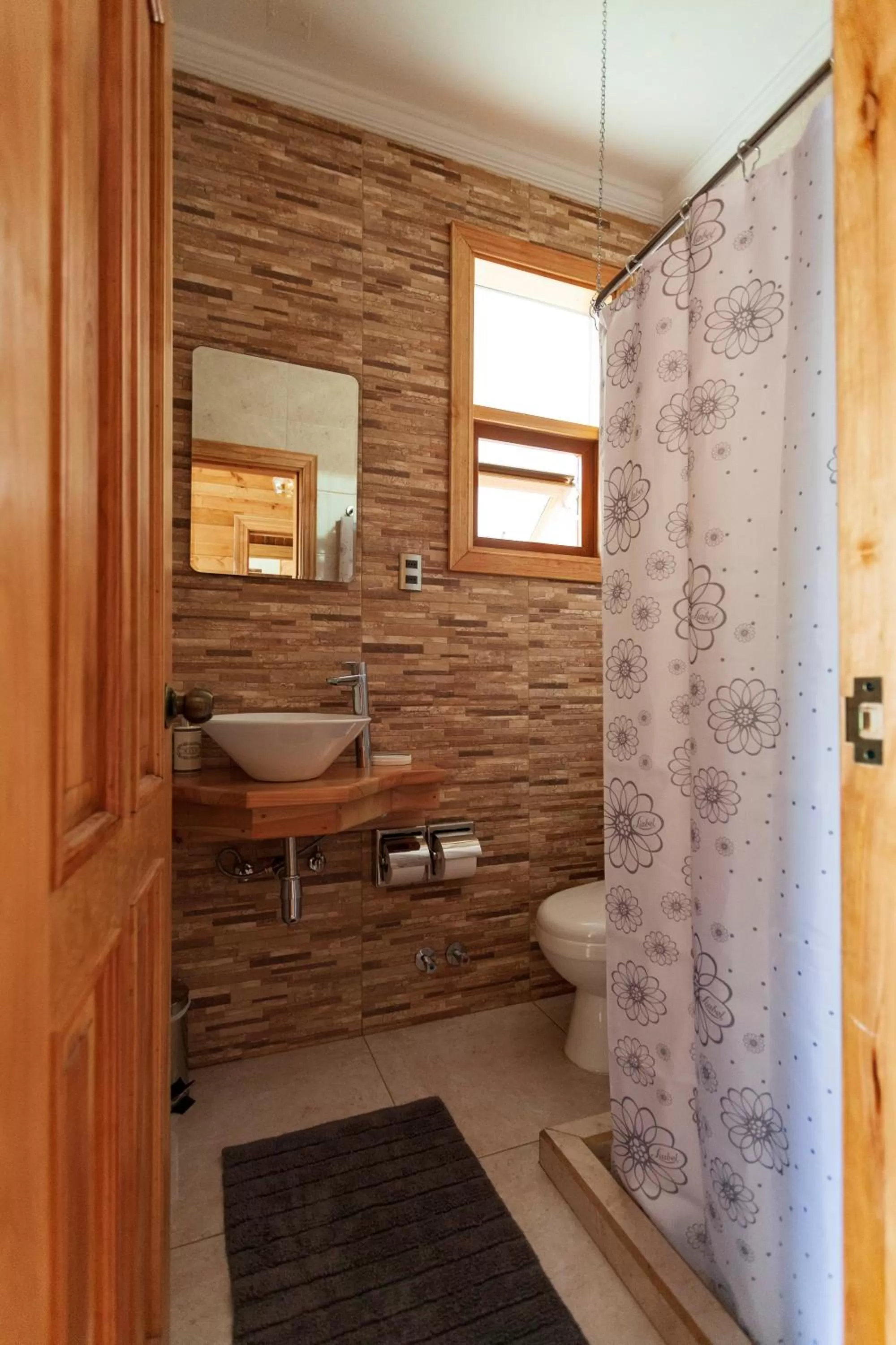 Bathroom in Hostal Boutique Patagonia Mística