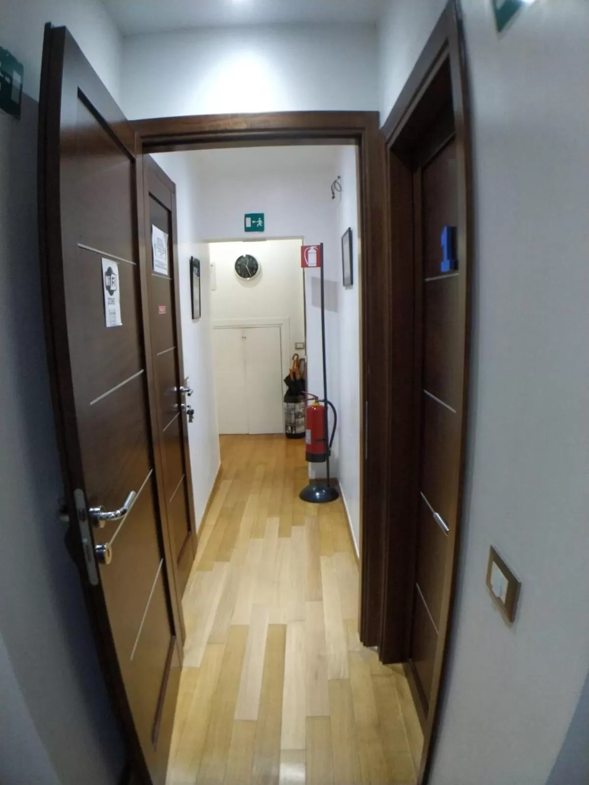 Communal lounge/ TV room in B&B Gaudium Colosseo