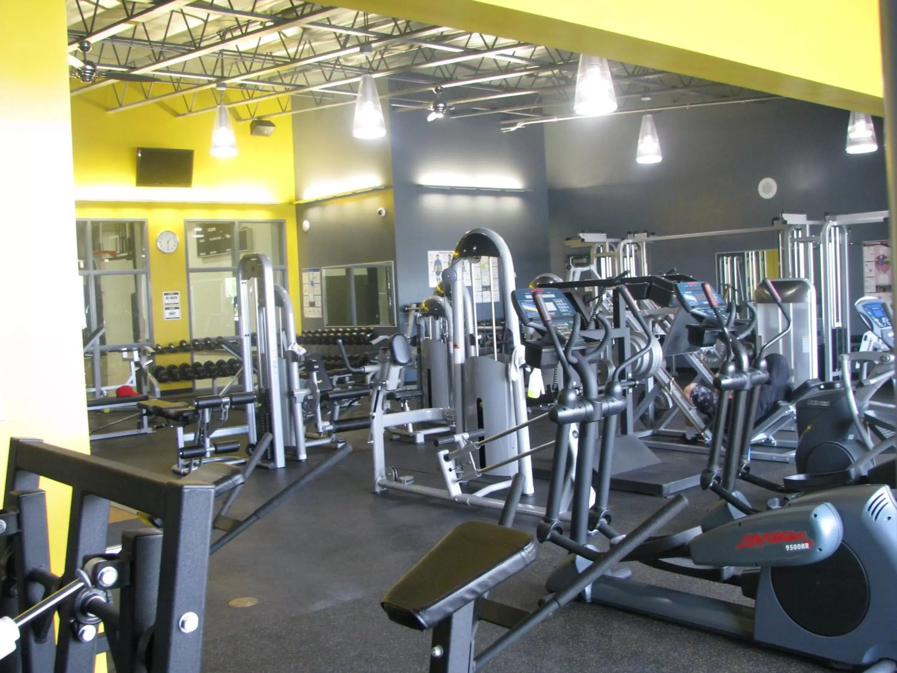 Fitness centre/facilities, Fitness Center/Facilities in Holland Inn and Suites