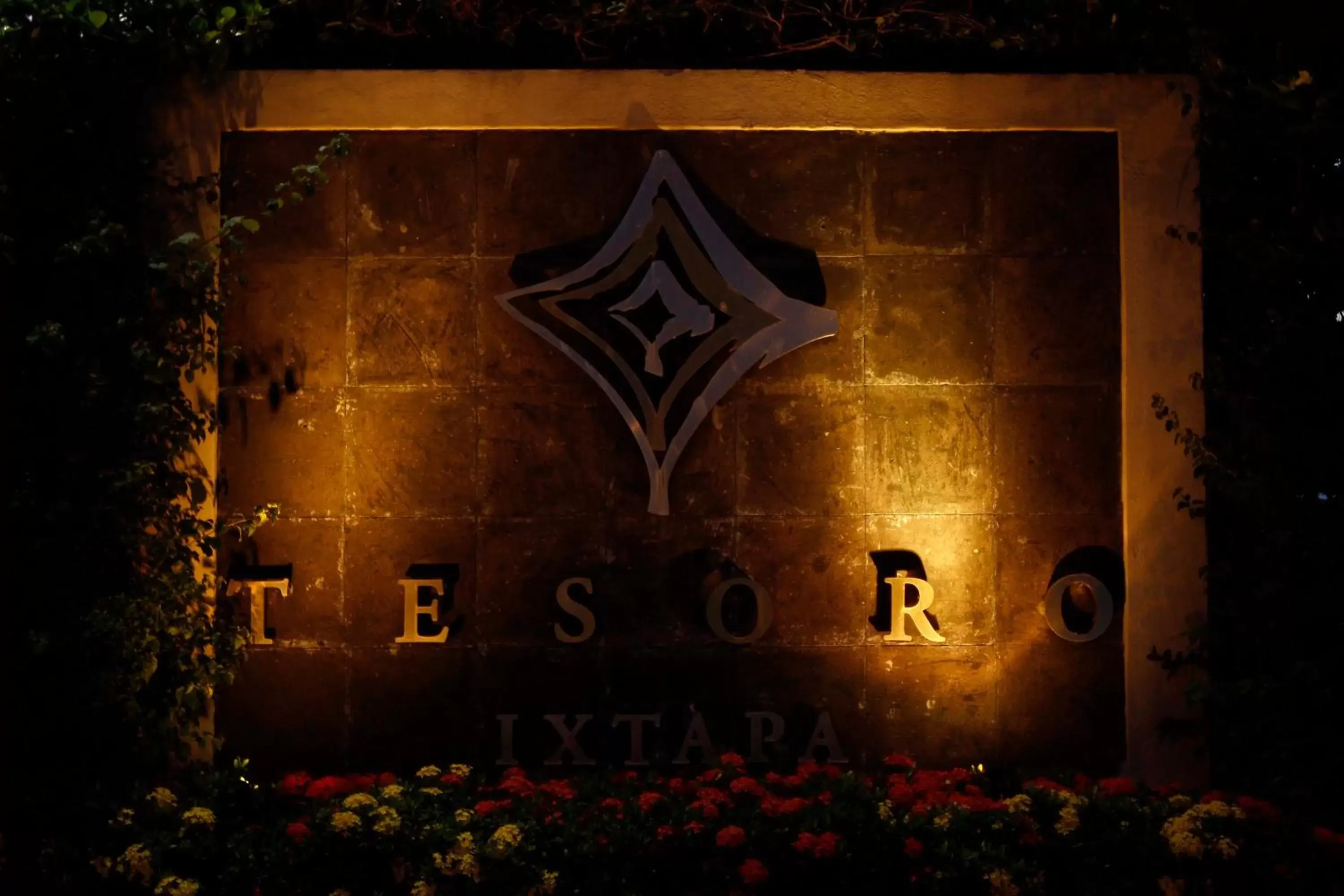 Property logo or sign in Tesoro Ixtapa All Inclusive