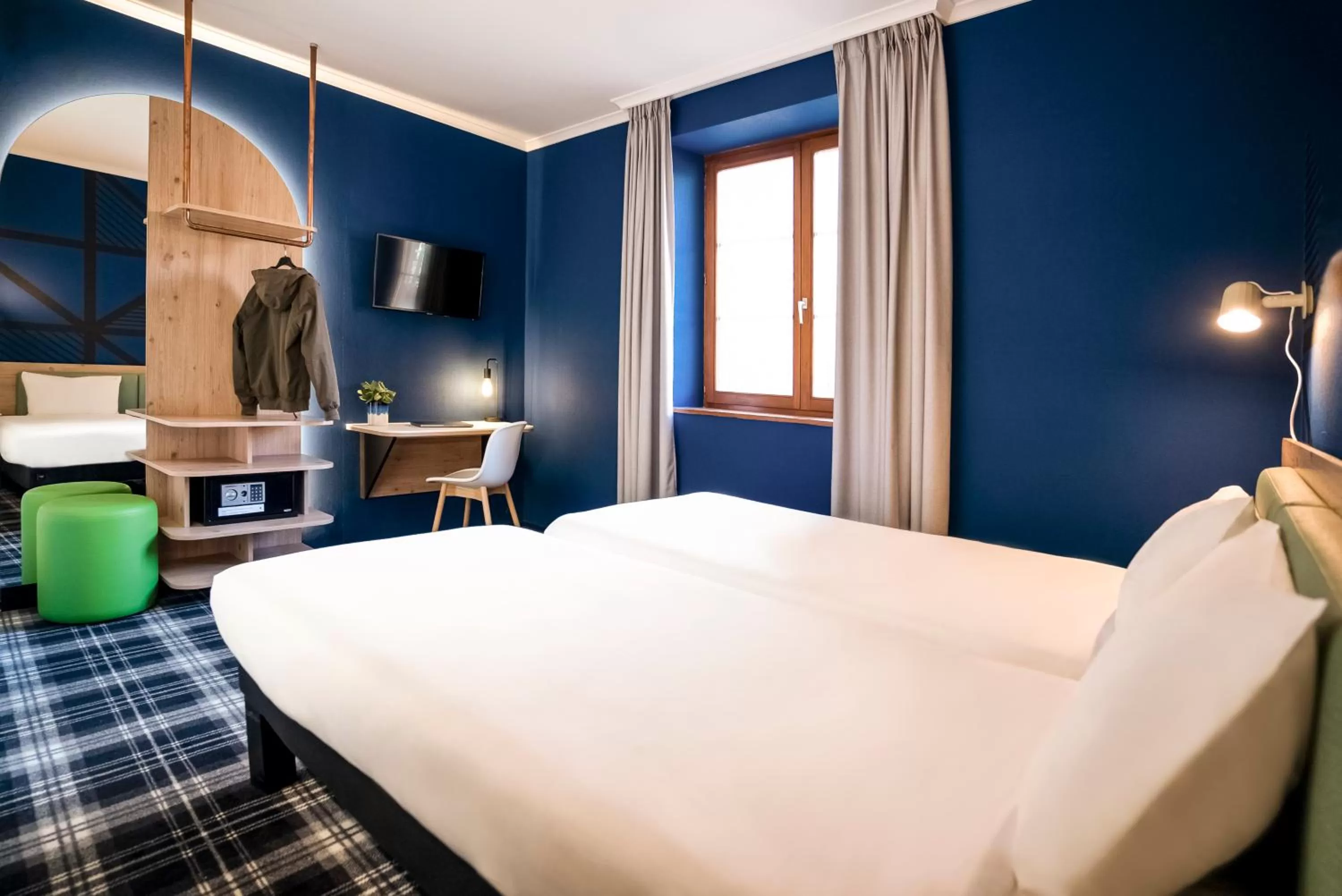 Bedroom, Bed in Ibis Styles Colmar Centre