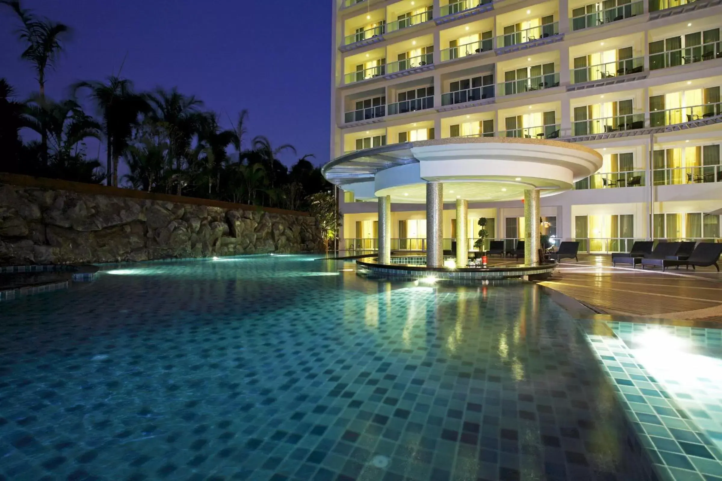 Swimming Pool in Centara Nova Hotel and Spa Pattaya