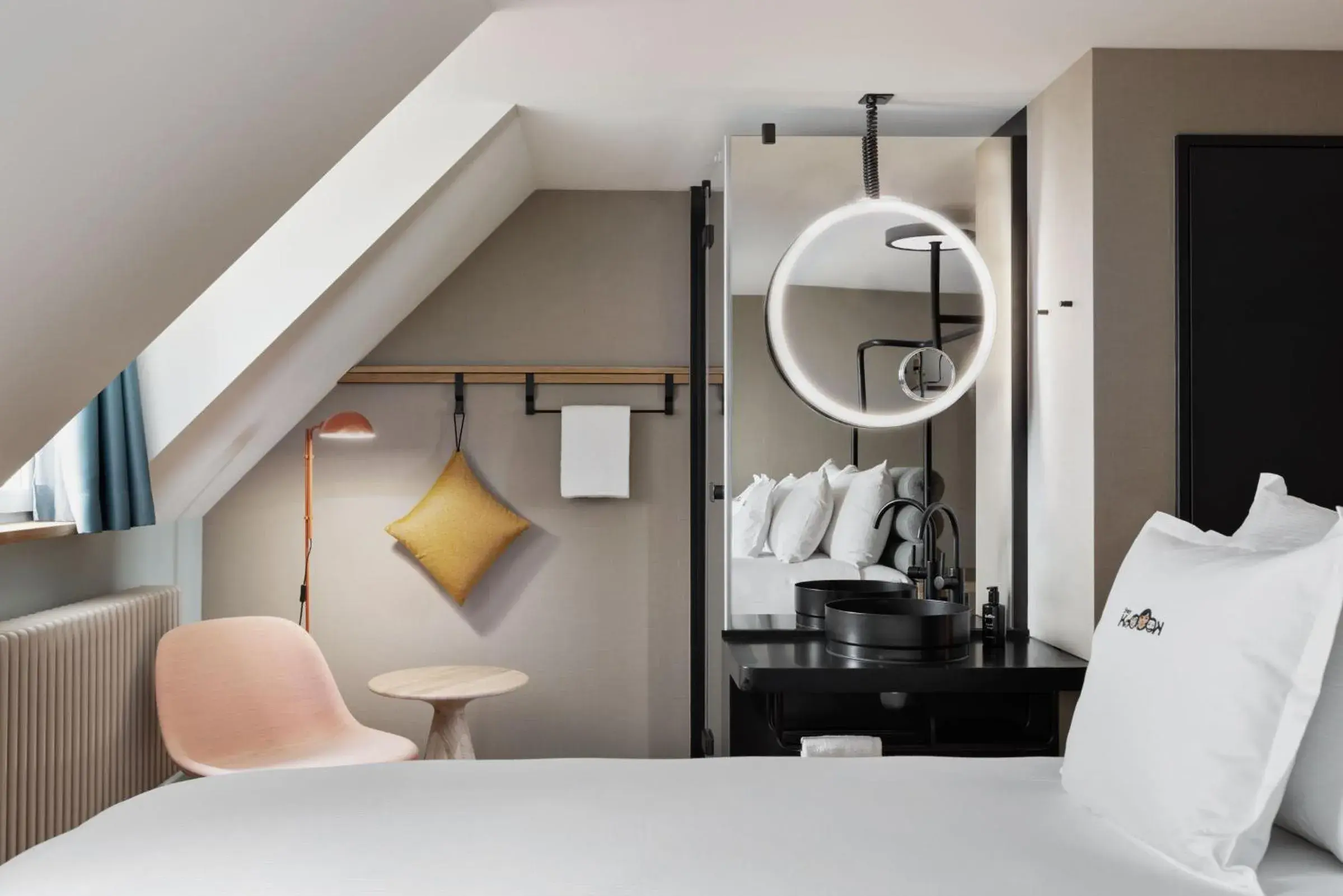 Bed in Stay KooooK Bern City - Online Check In