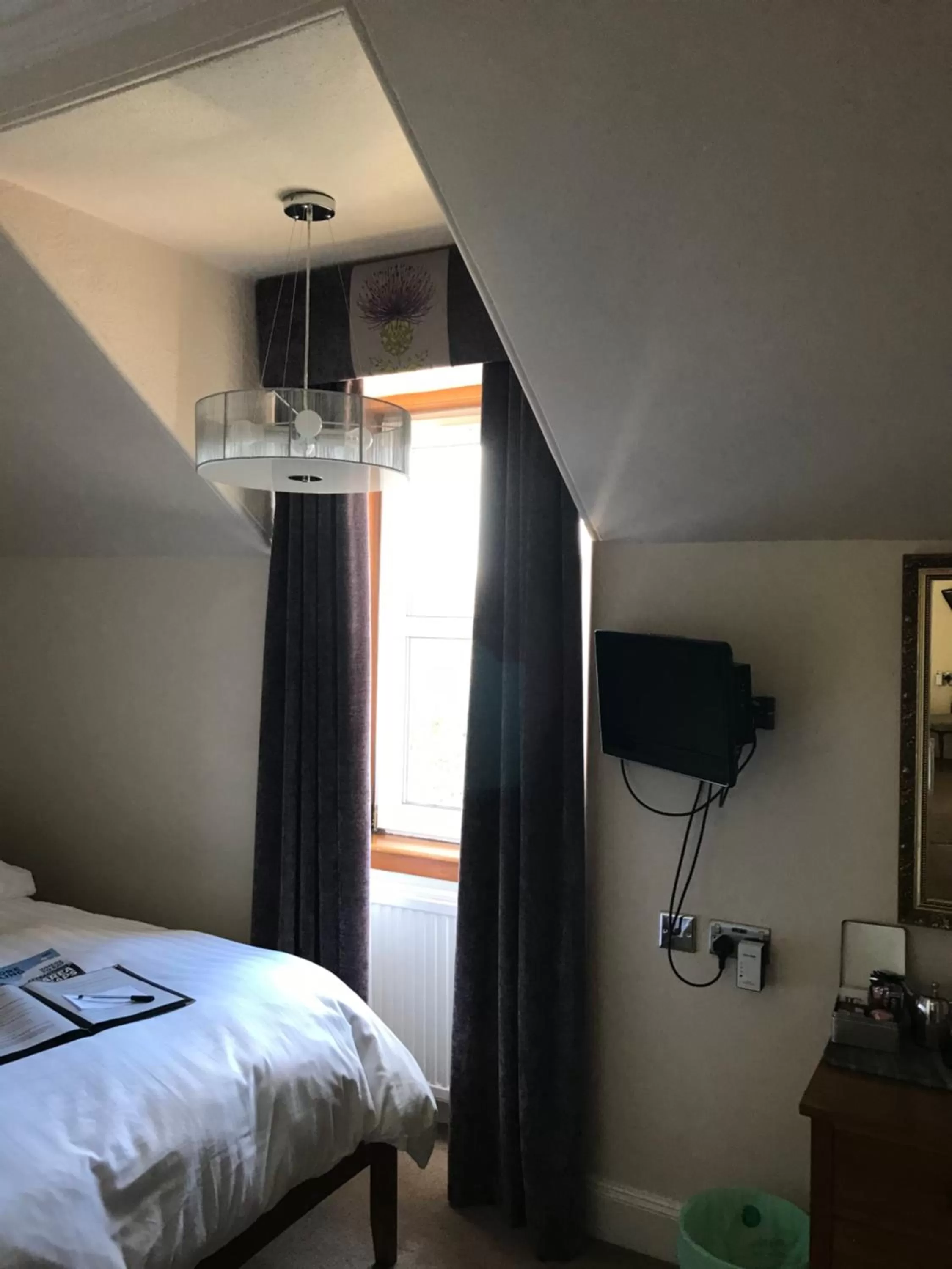 Photo of the whole room, Bed in Ravenswood Guest House