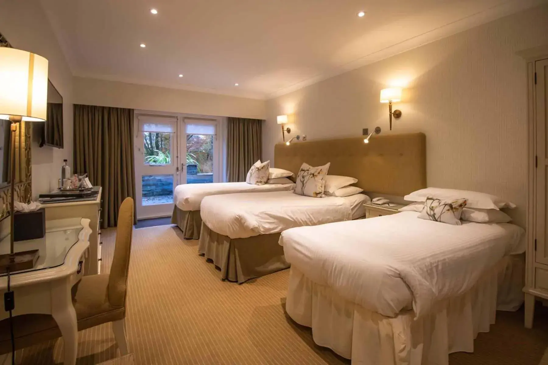 Bedroom in Cragwood Country House Hotel