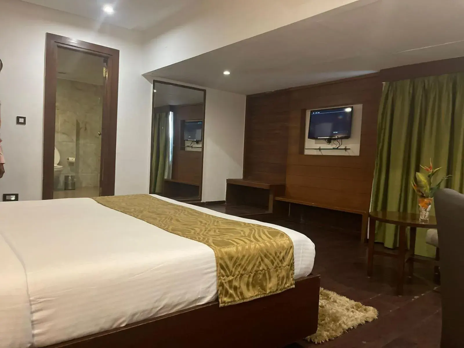 Bed in Tabla Pride Hotel & Spa 