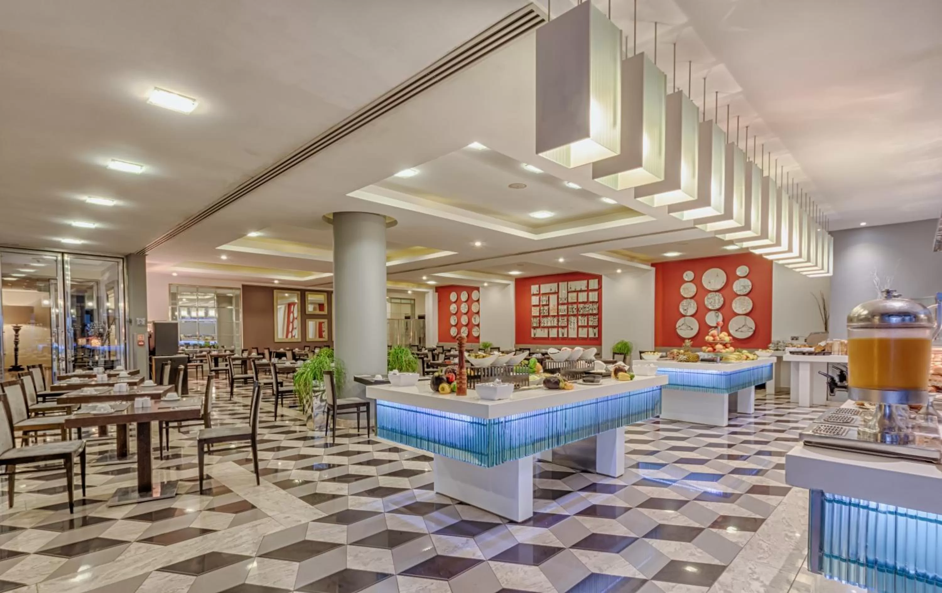 Restaurant/places to eat in AX The Palace