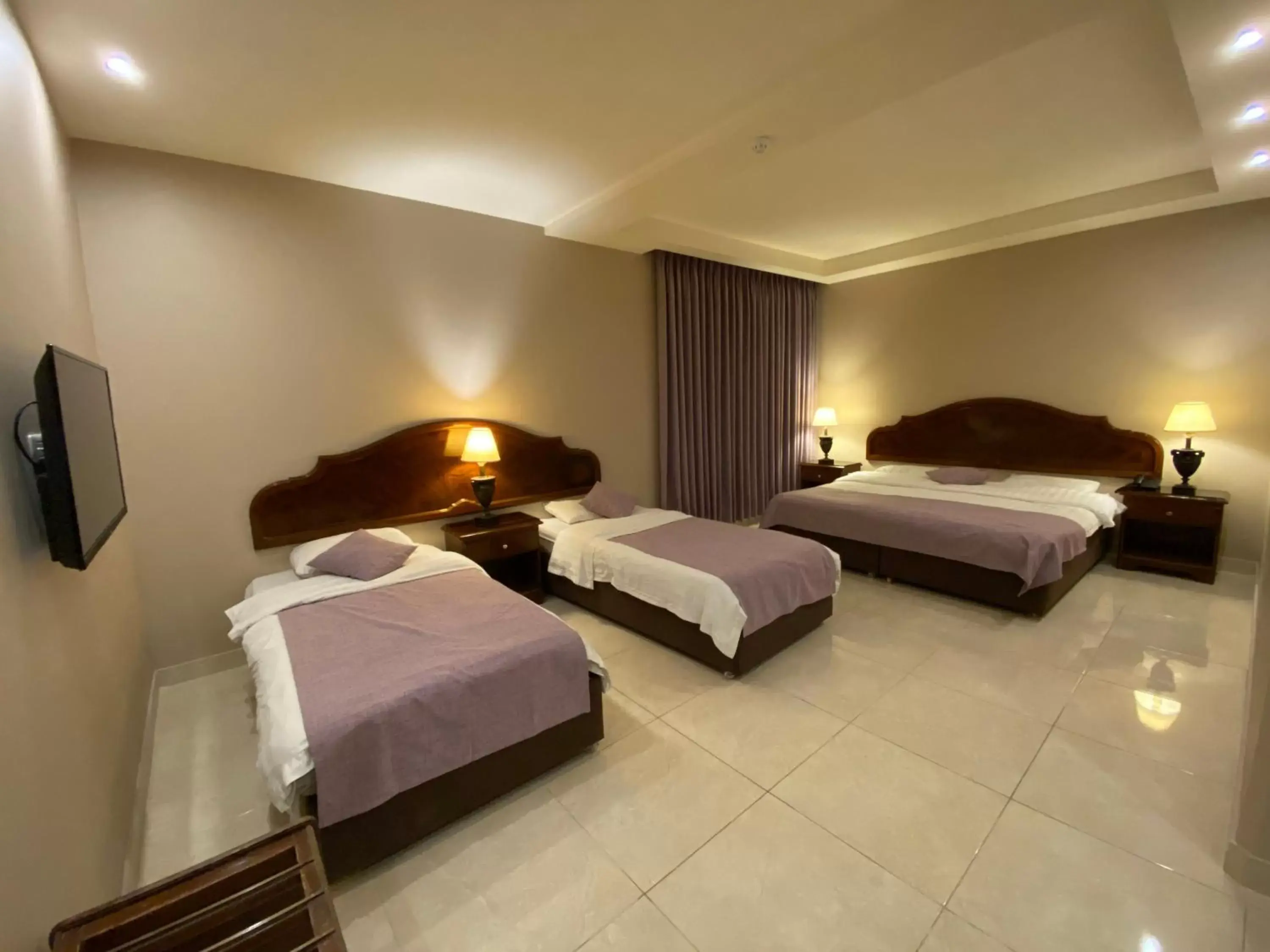 Photo of the whole room, Bed in Mosaic City Hotel