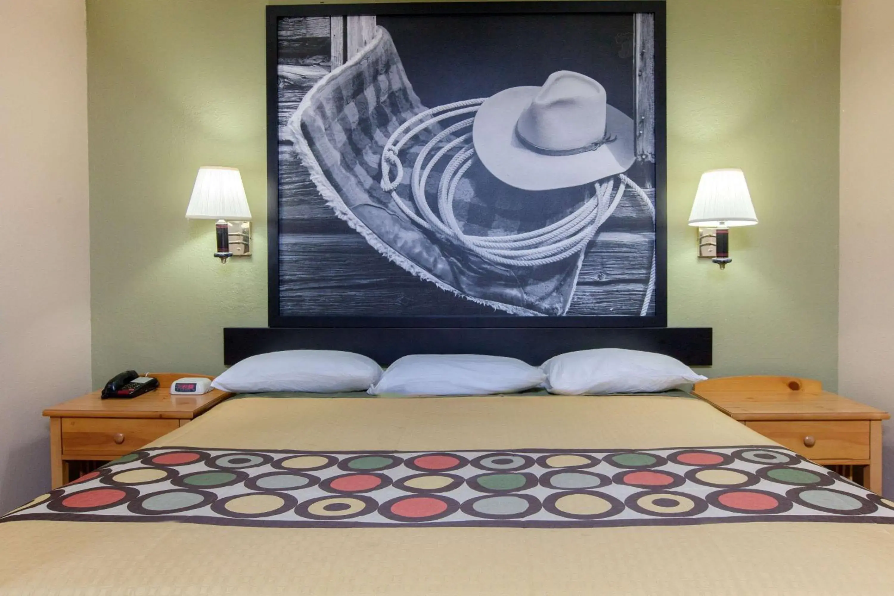 Photo of the whole room, Bed in Super 8 by Wyndham Sherman Photo of the whole room, Bed in Super 8 by Wyndham Sherman