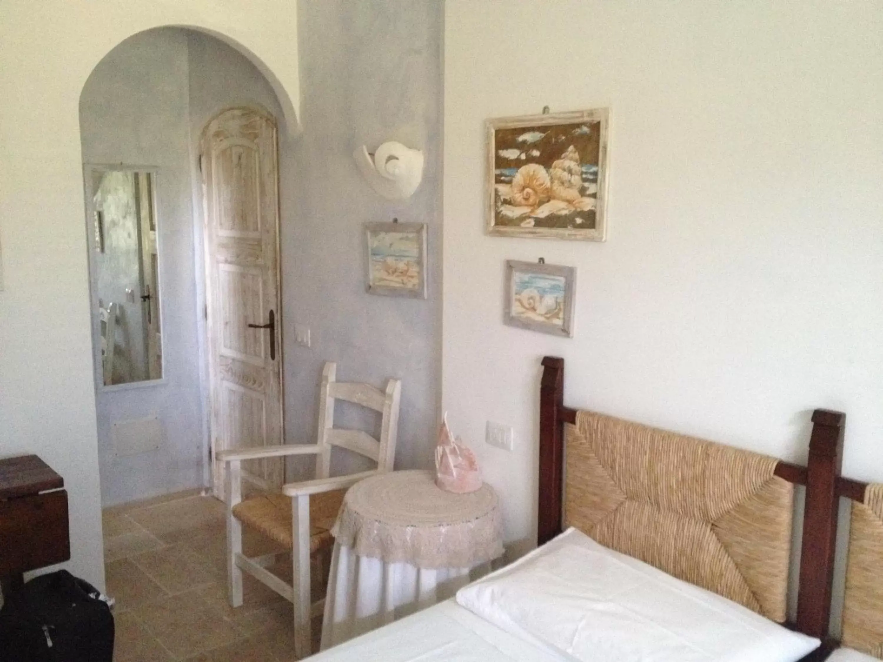 Photo of the whole room, Bed in B&B La Murichessa