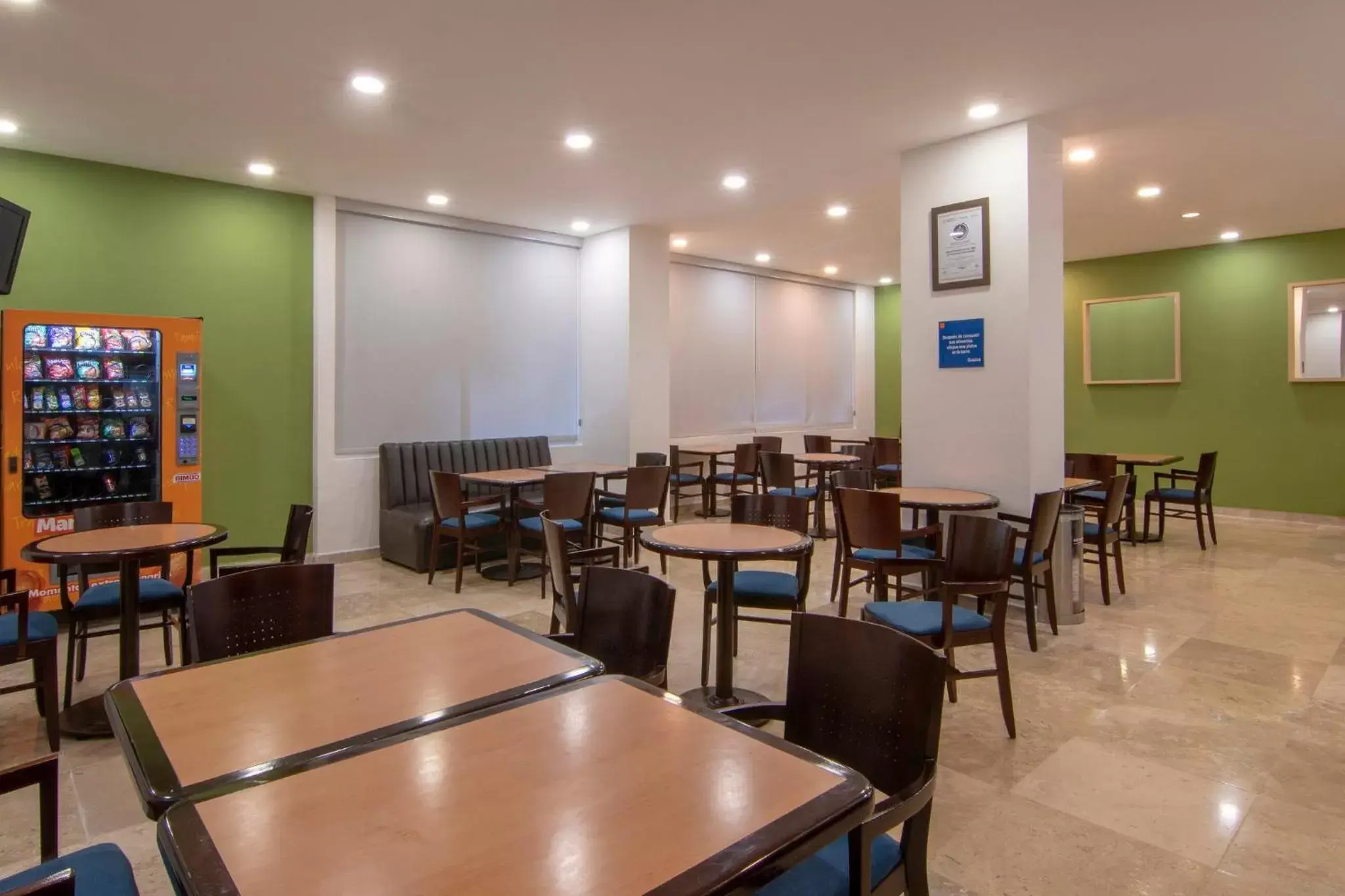 Breakfast, Restaurant/Places to Eat in One Coatzacoalcos Forum