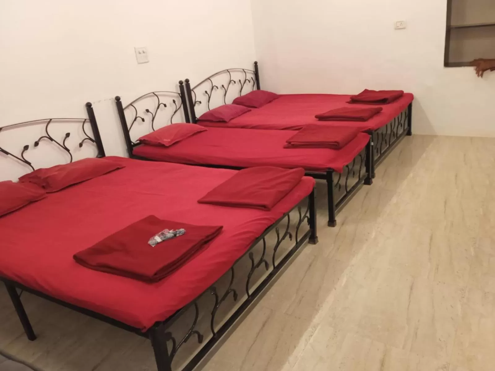 Bed in Sayeban Hotel