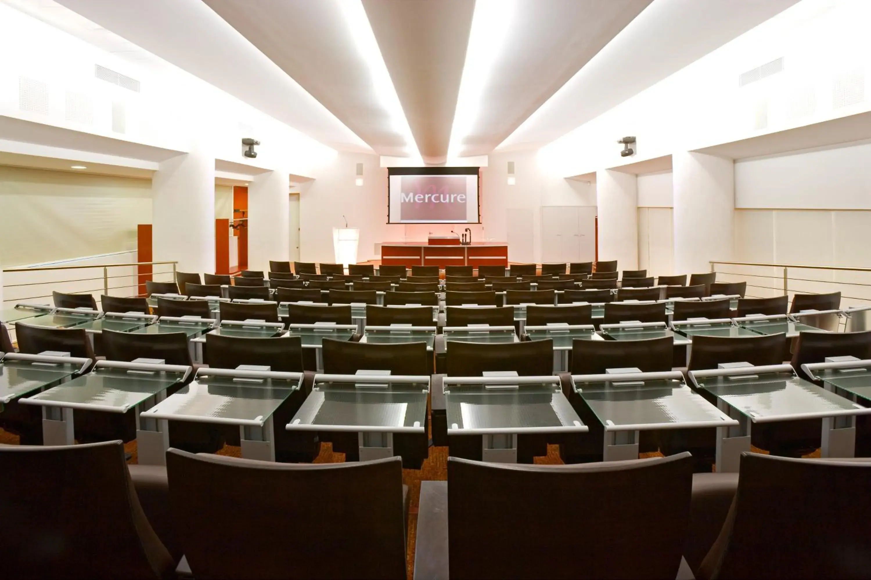 Business facilities in Mercure Montpellier Centre Comedie